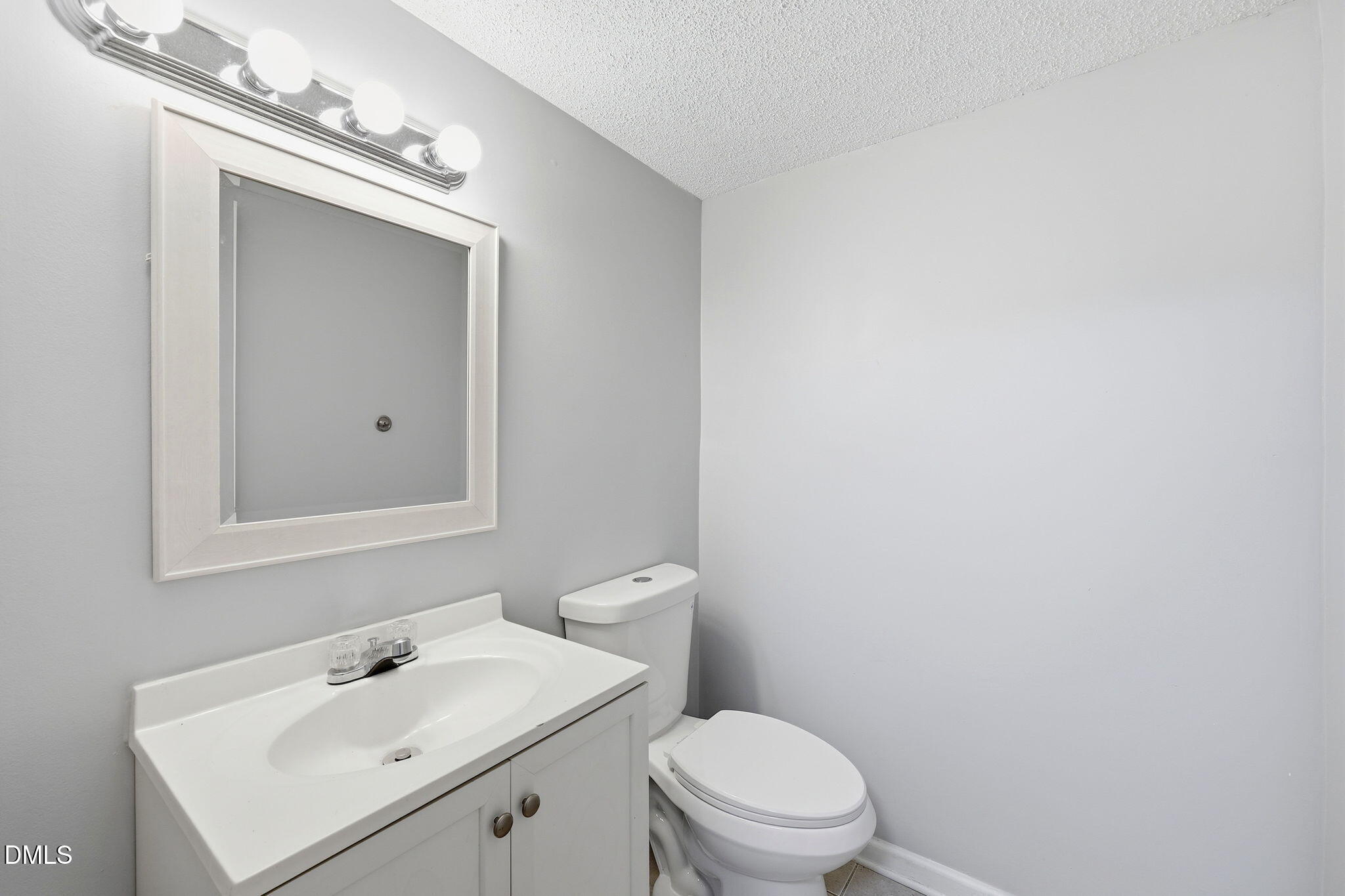 5043 Tall Pines Court Property Photo 25