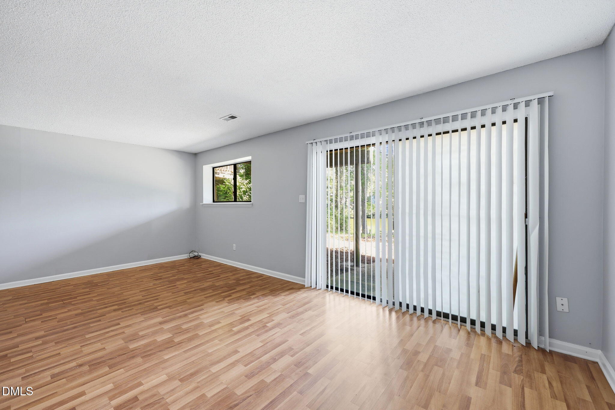 5043 Tall Pines Court Property Photo 28