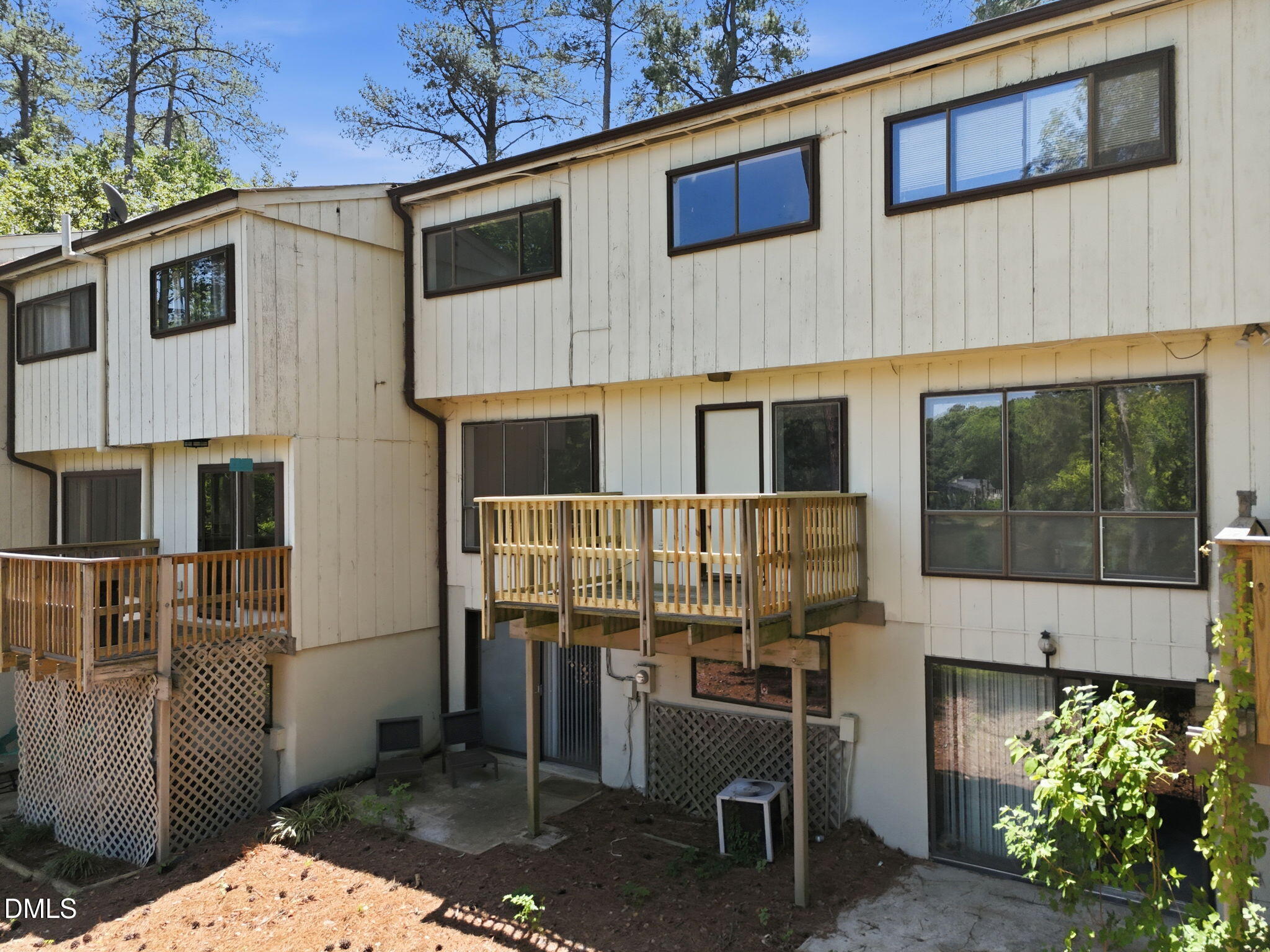 5043 Tall Pines Court Property Photo 31