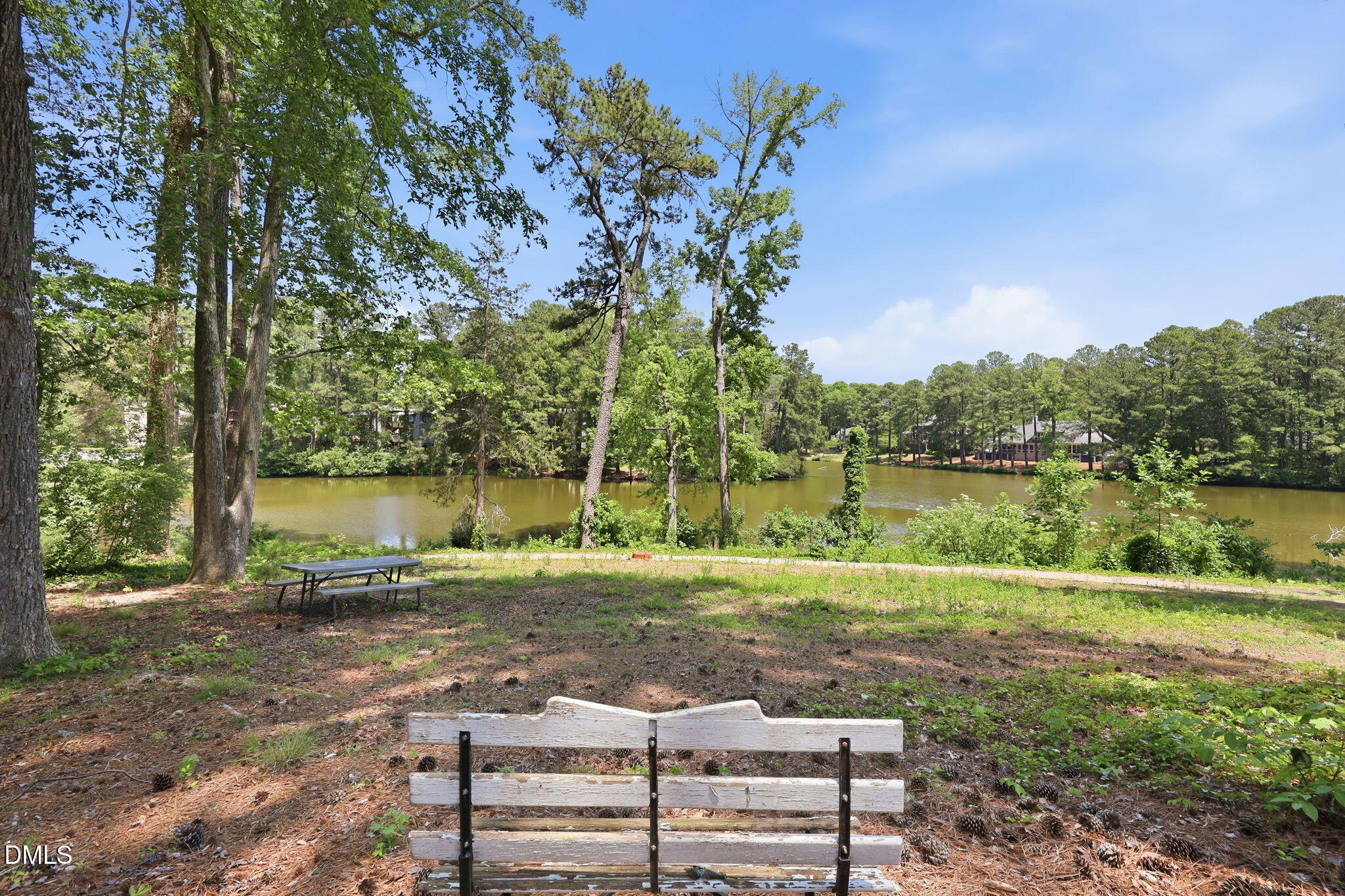 5043 Tall Pines Court Property Photo 32