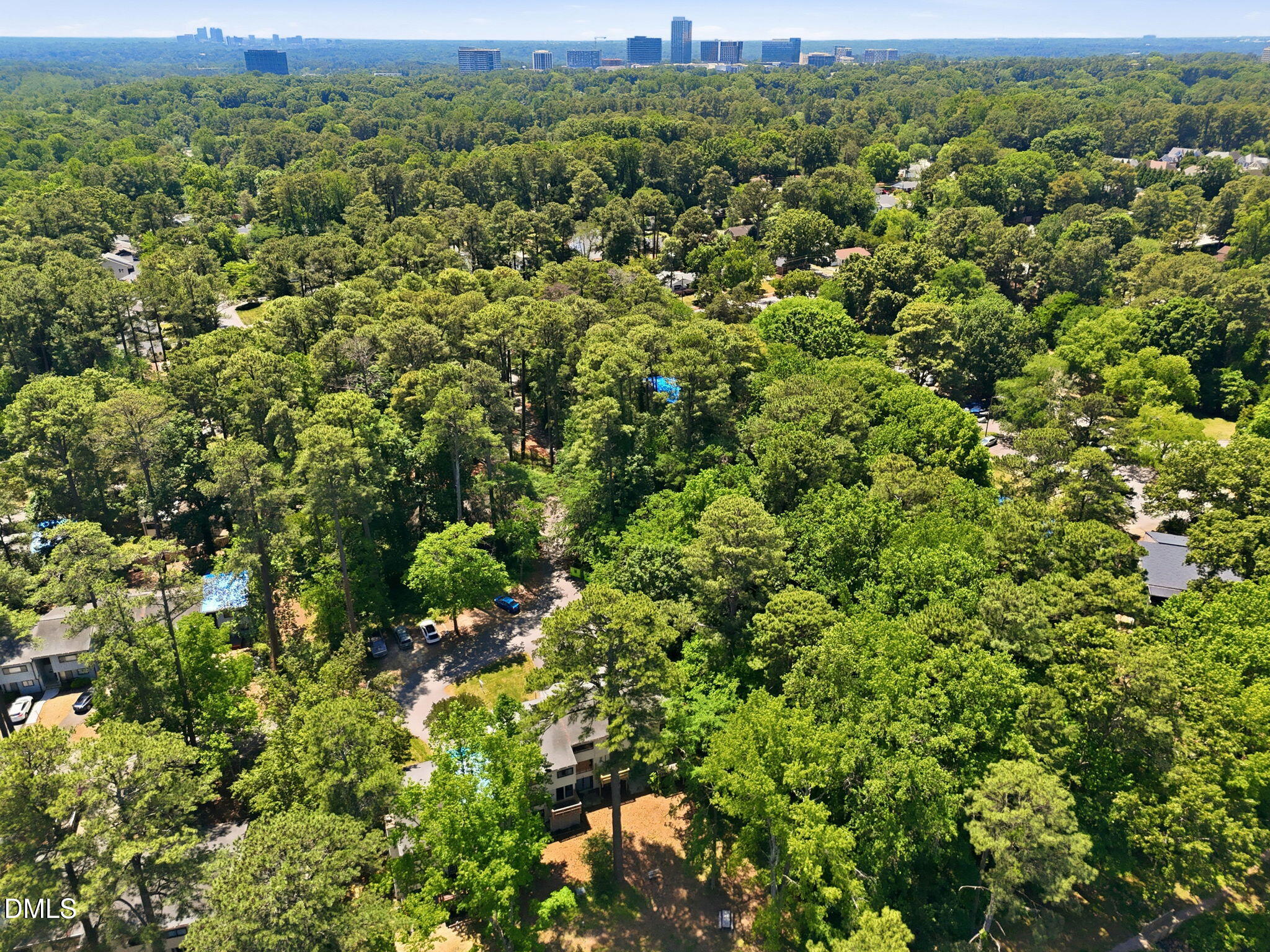 5043 Tall Pines Court Property Photo 34