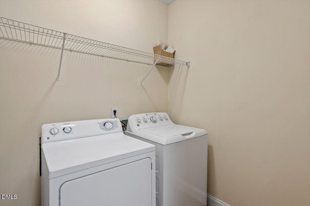 1401 Coopershill Drive 206 Property Photo 8