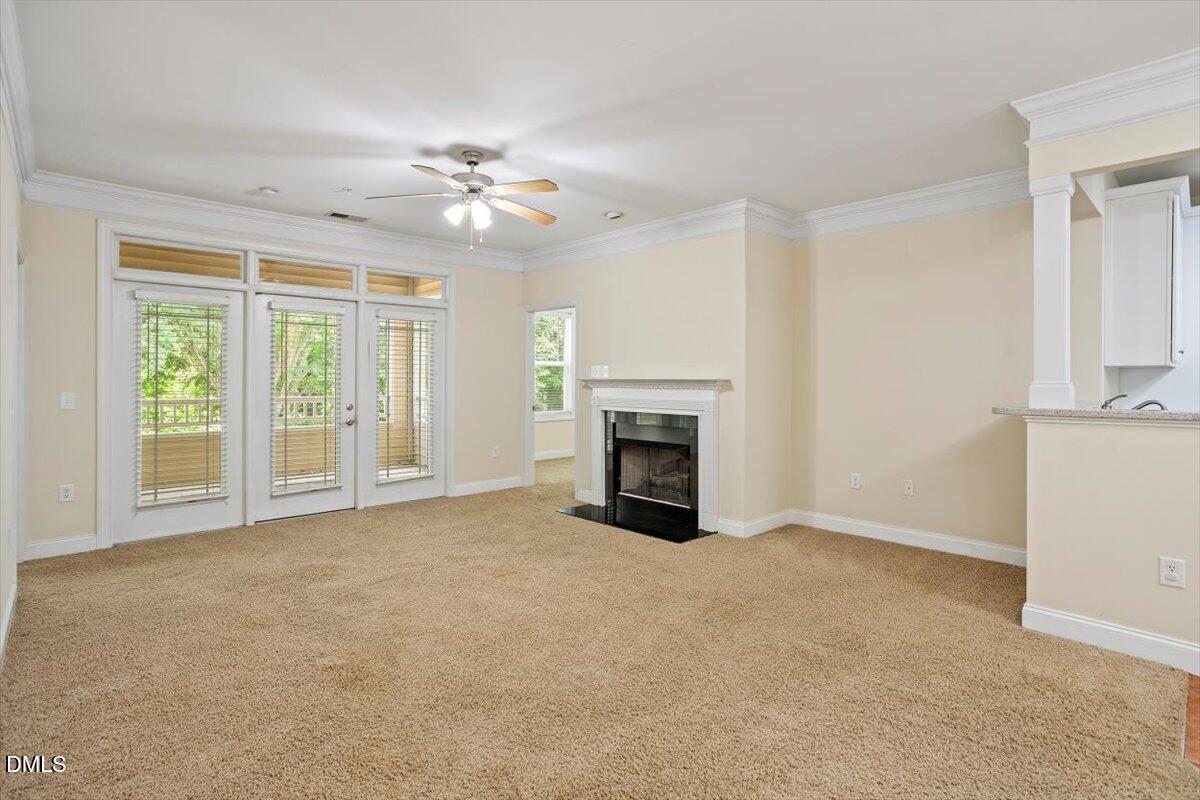 1401 Coopershill Drive 206 Property Photo 9