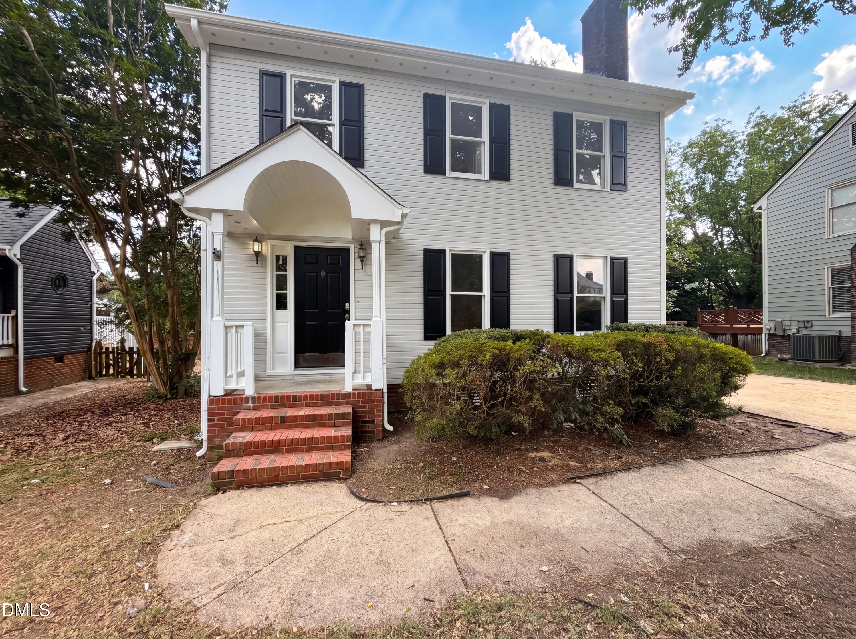 3921 Iron Horse Road