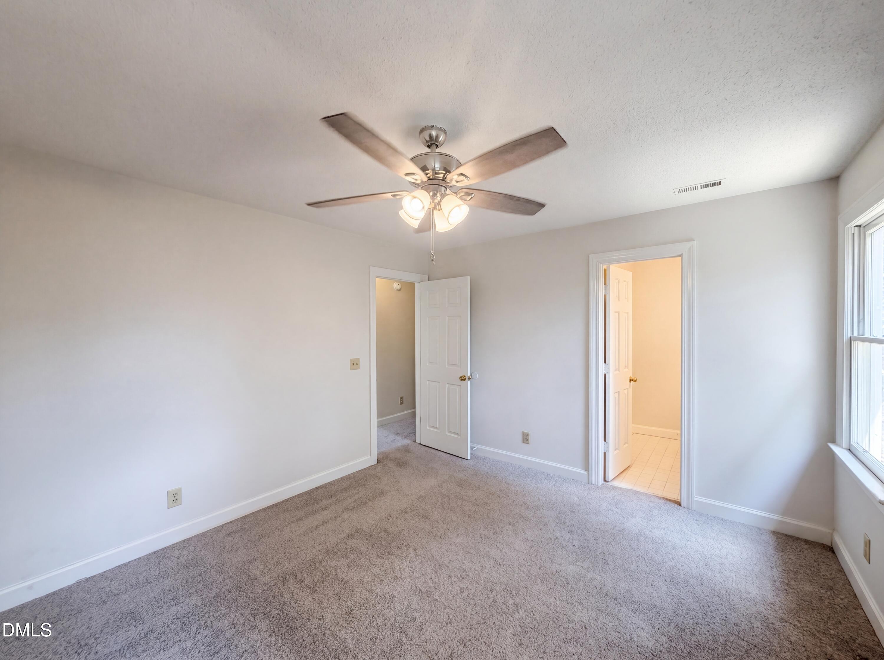 3921 Iron Horse Road Property Photo 9