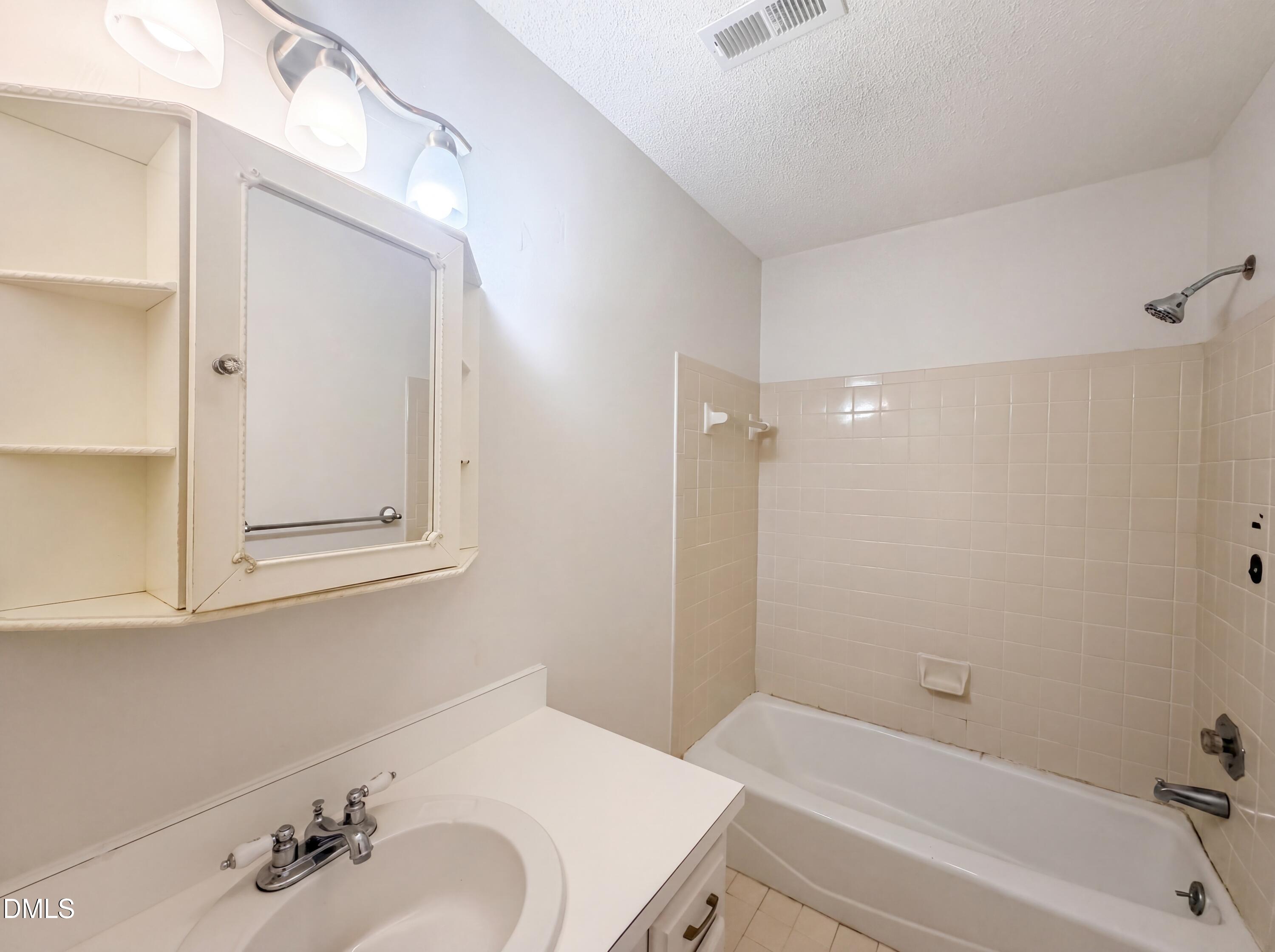 3921 Iron Horse Road Property Photo 10