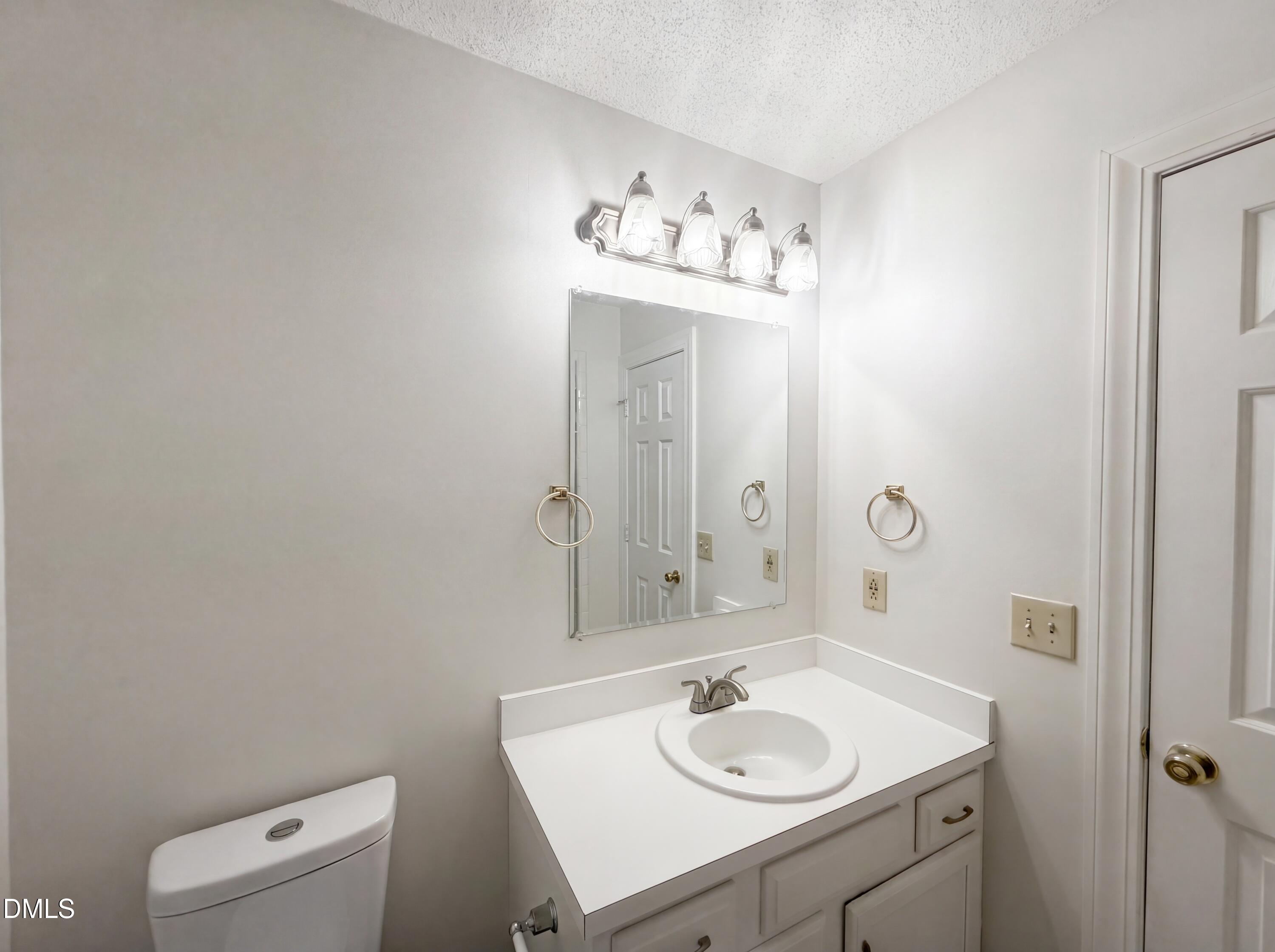 3921 Iron Horse Road Property Photo 12