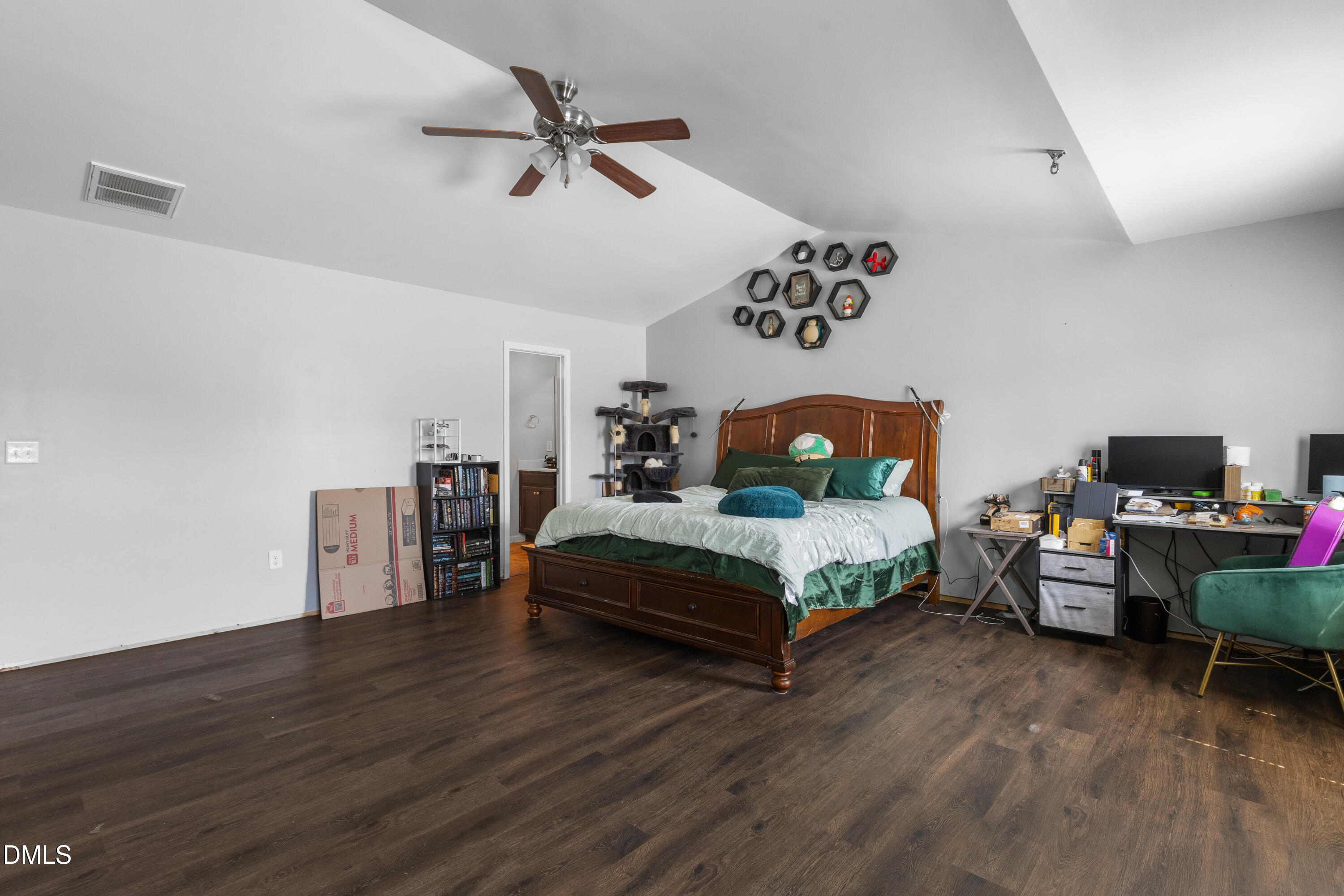 75 Relict Drive Property Photo 15