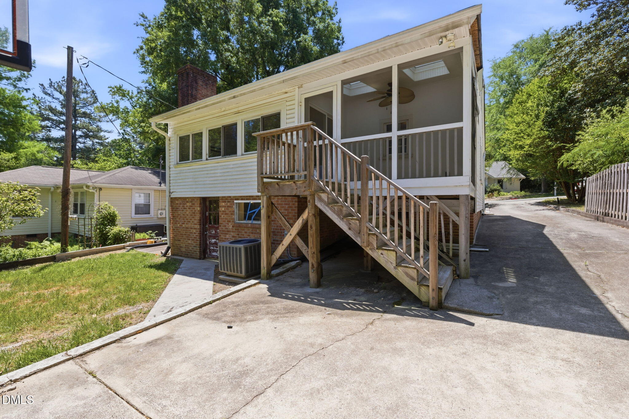 2014 Wa Wa Avenue Property Photo 21