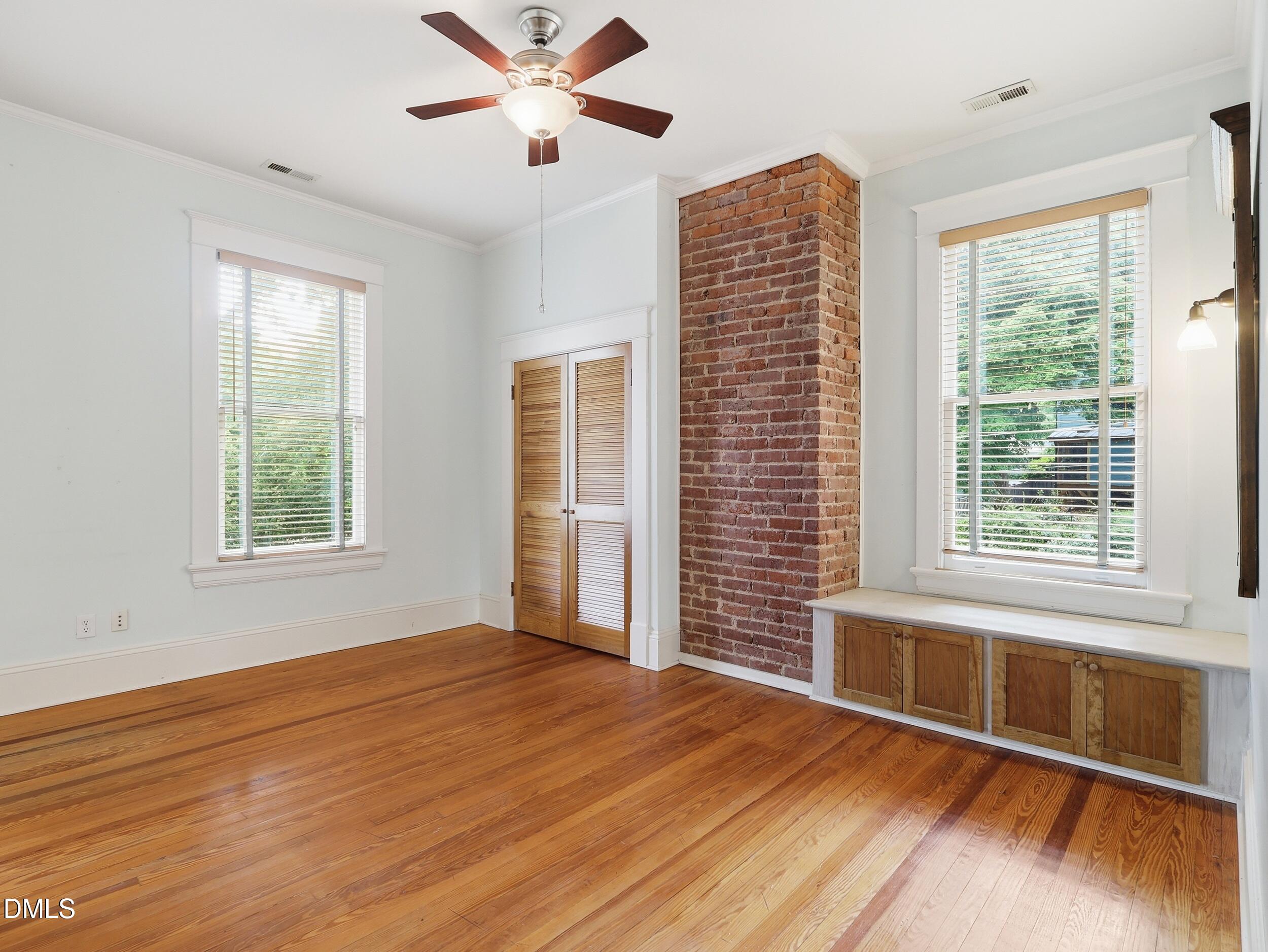 127 Forest Road Property Photo 56