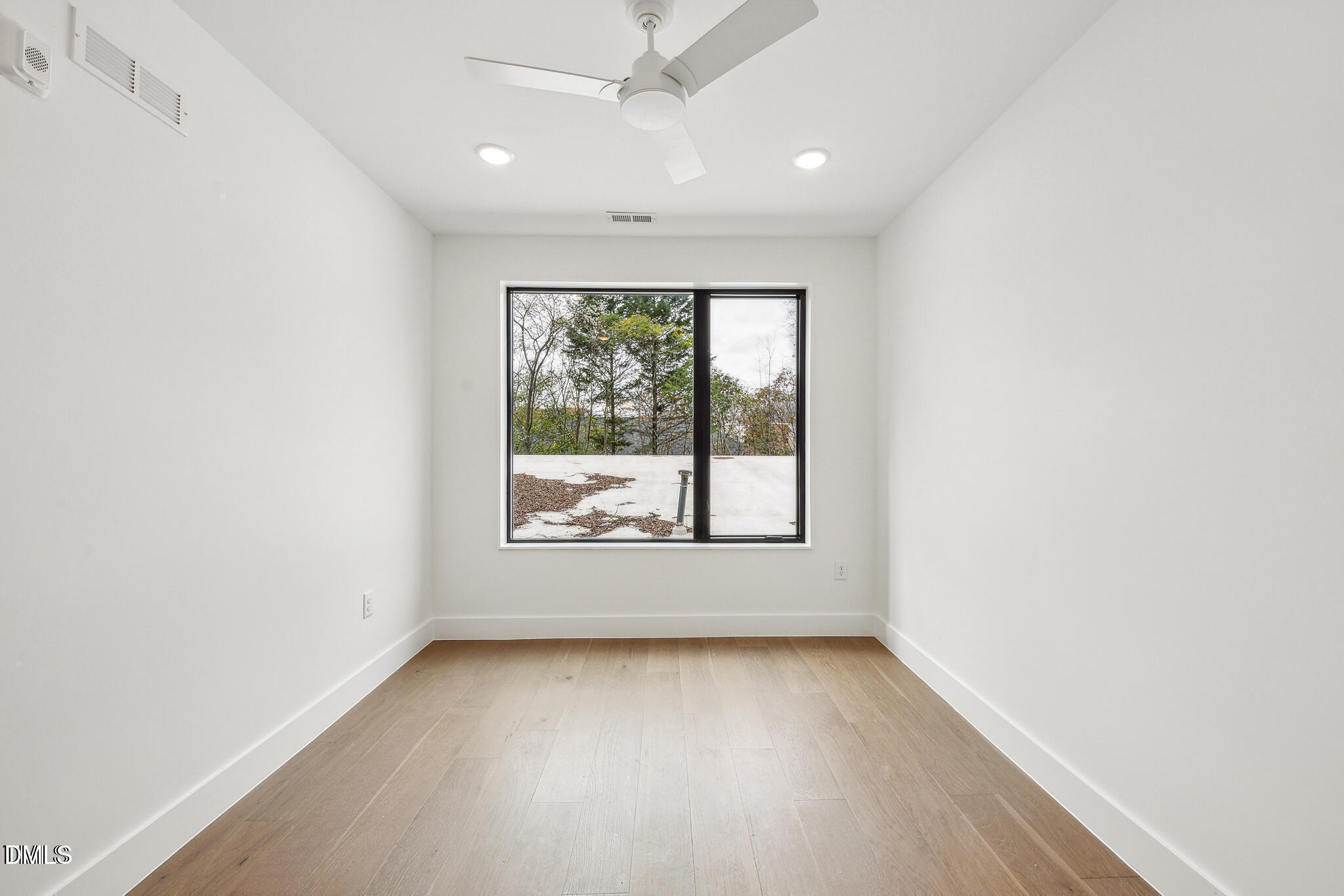 29 Enterprise Street 109 Property Photo 10