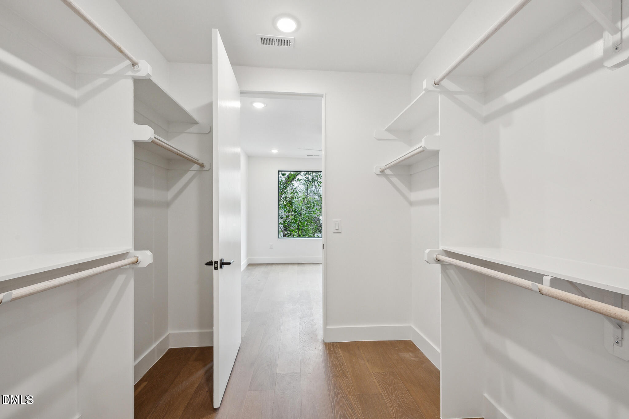 29 Enterprise Street 109 Property Photo 11