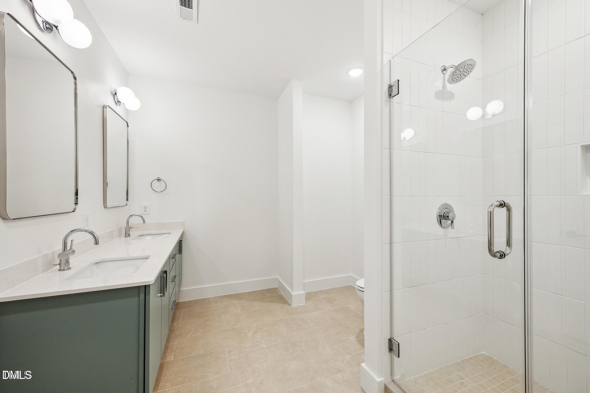 29 Enterprise Street 109 Property Photo 12