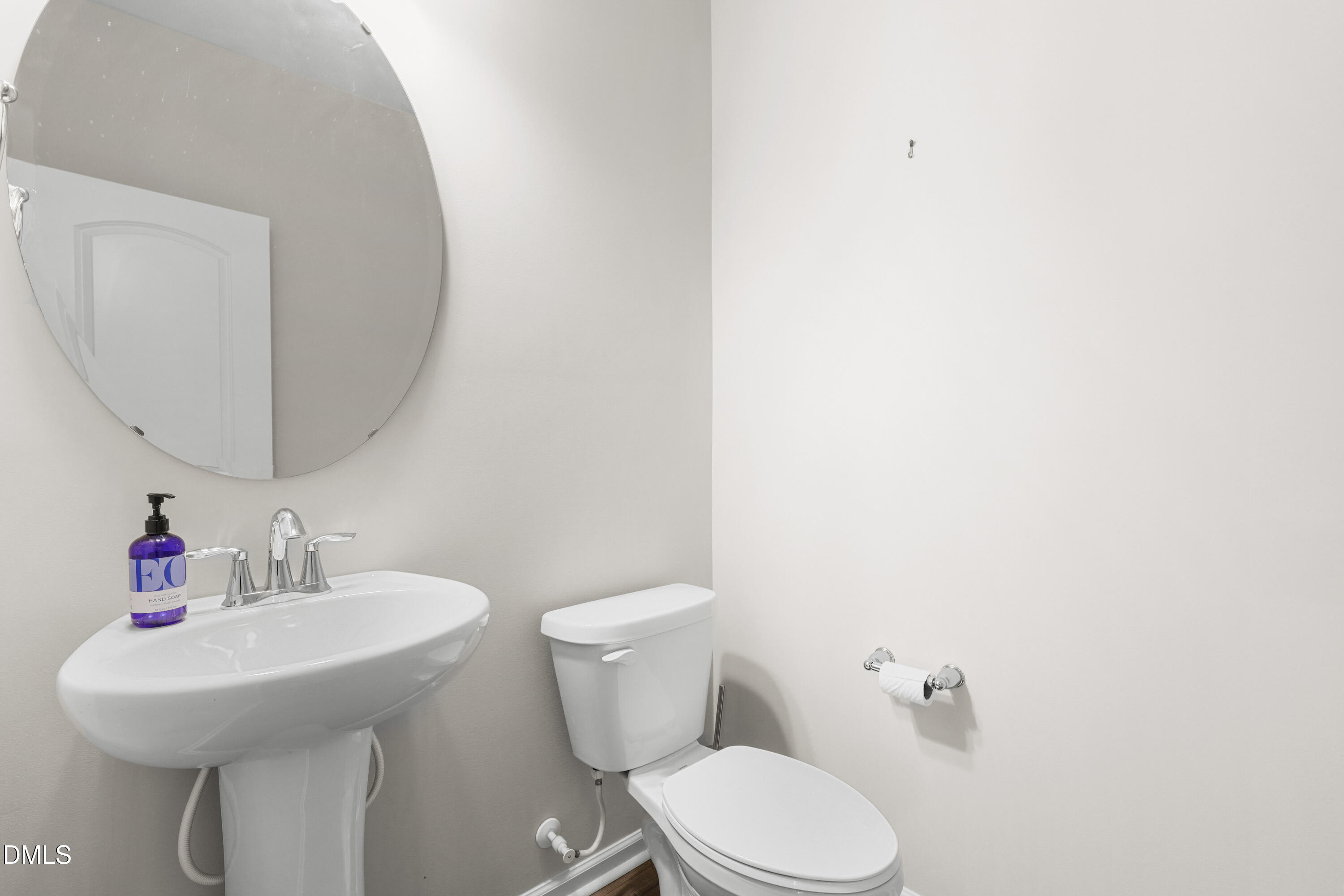41 Manor Stone Drive Property Photo 17