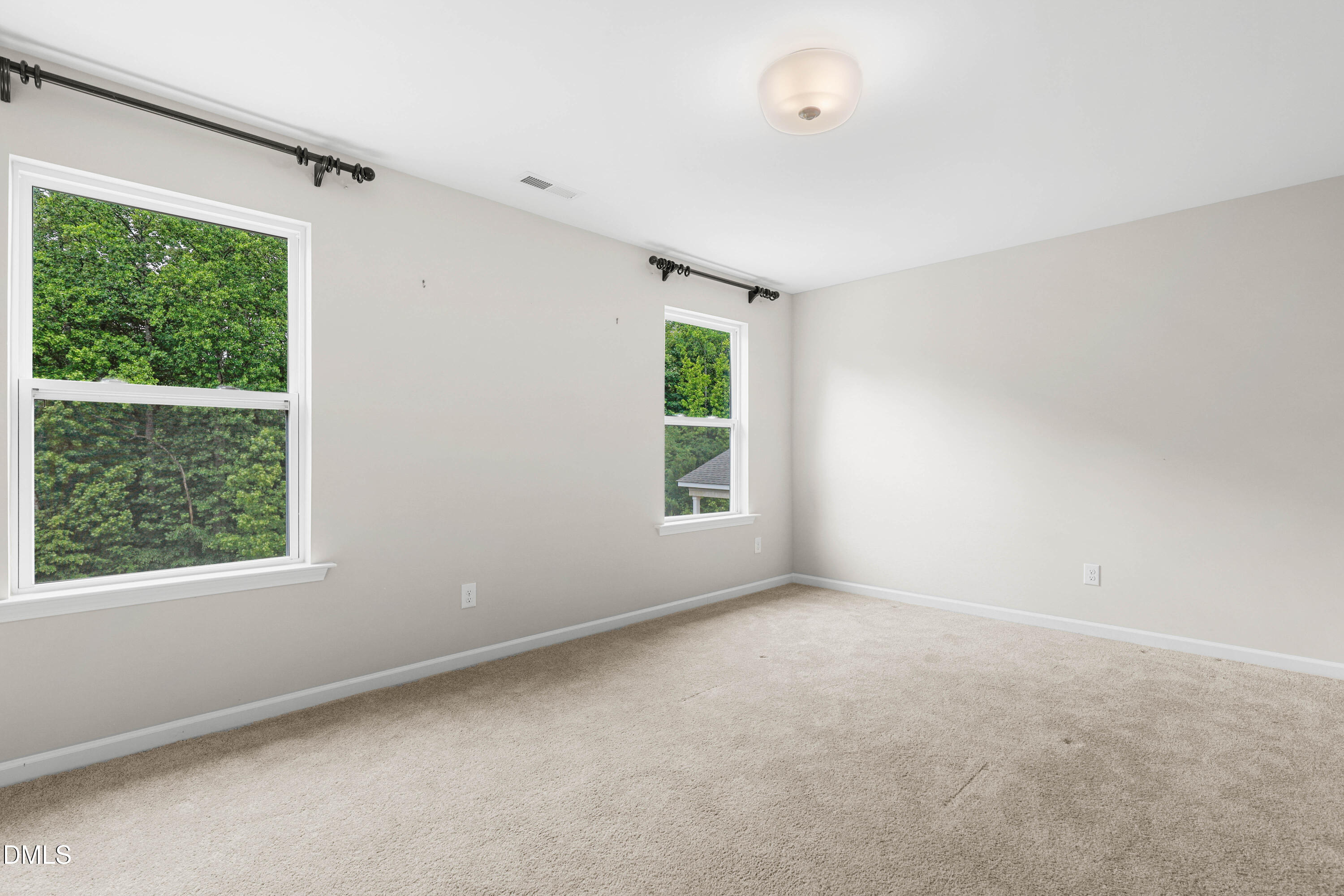 41 Manor Stone Drive Property Photo 18
