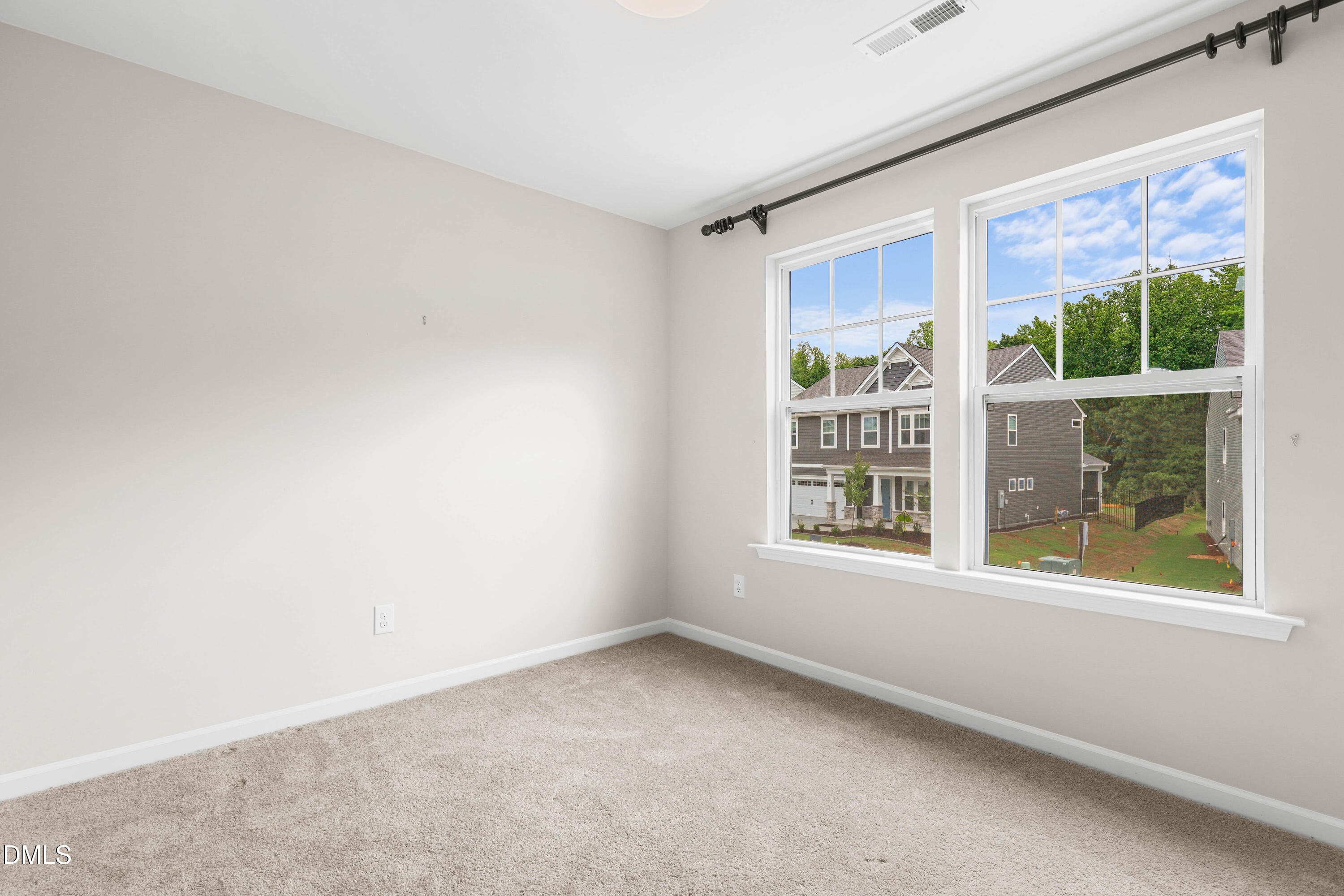41 Manor Stone Drive Property Photo 26