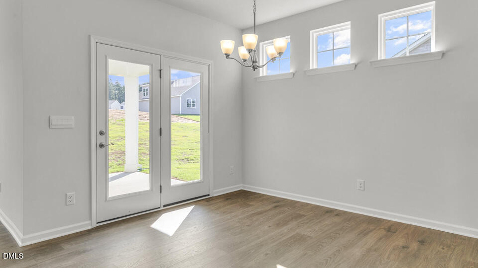 365 Alexis Loop Property Photo 13