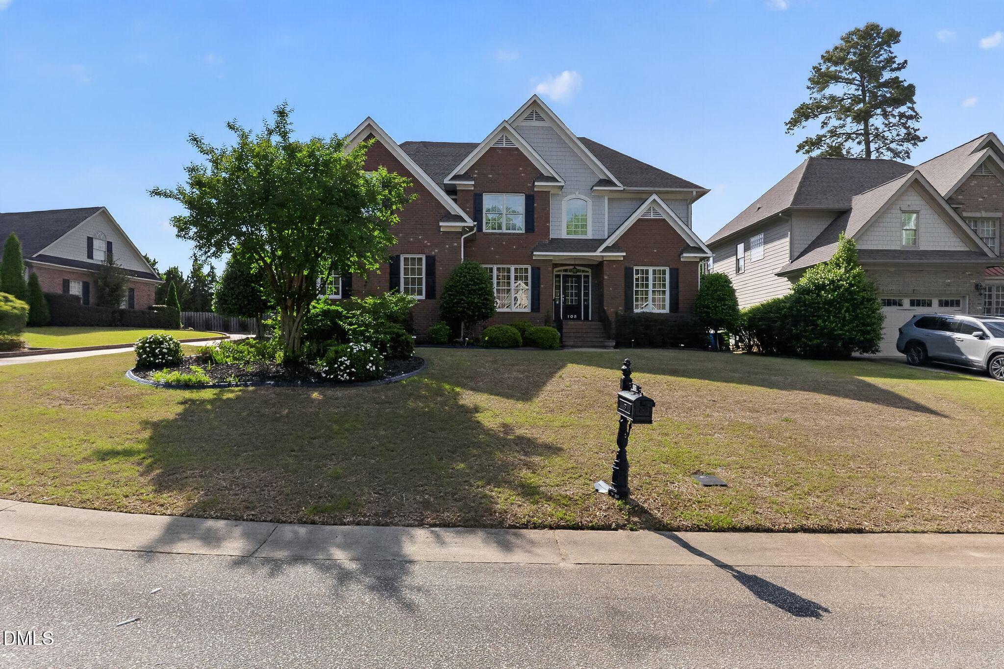 108 Shadow Oak Lane Property Photo 1