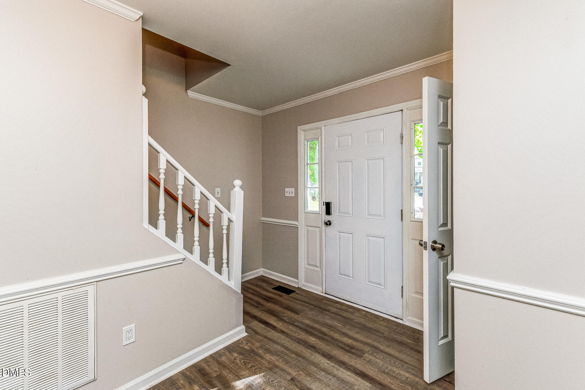 22 Knightsbridge Court Property Photo 2