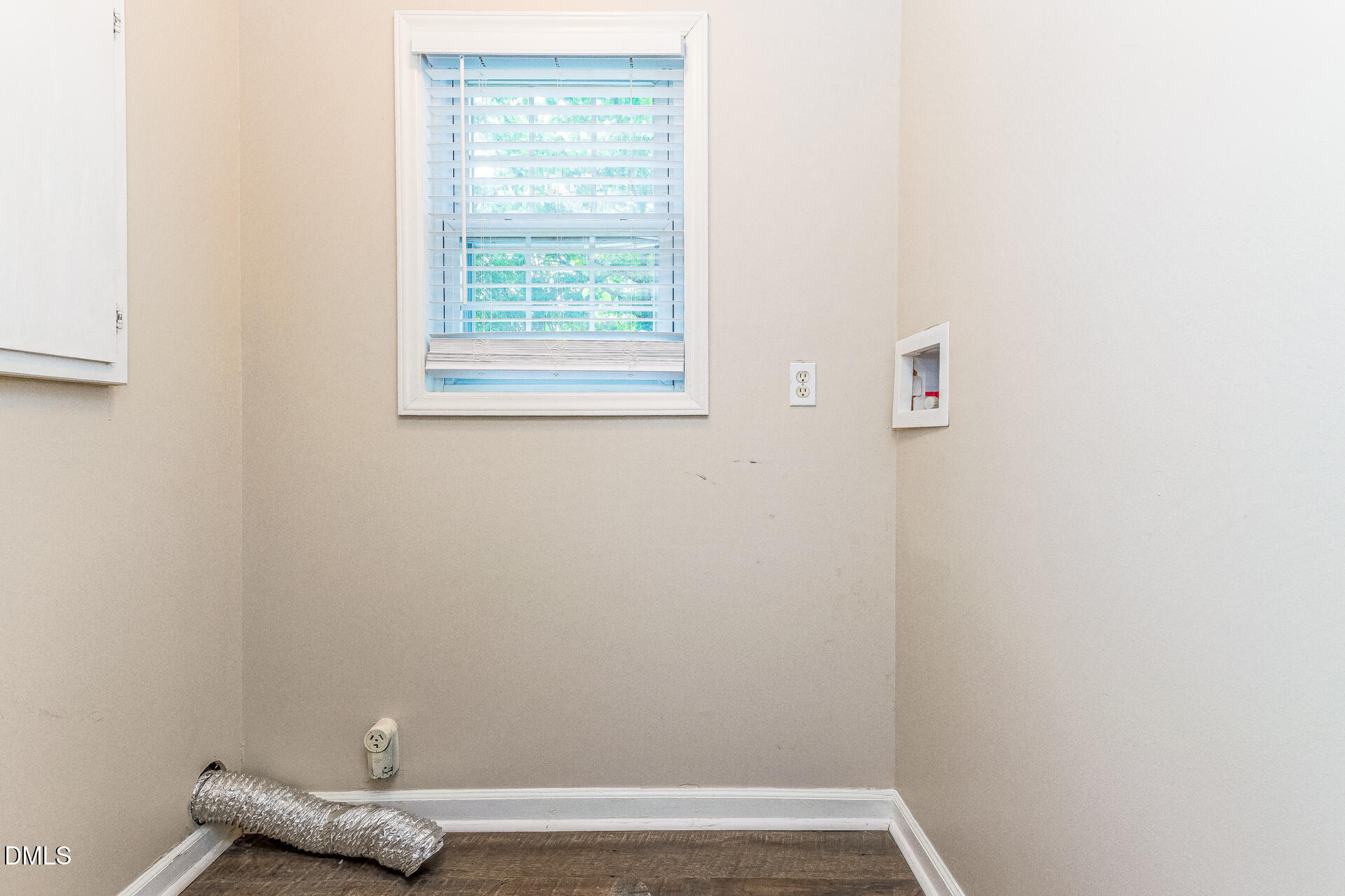 22 Knightsbridge Court Property Photo 7