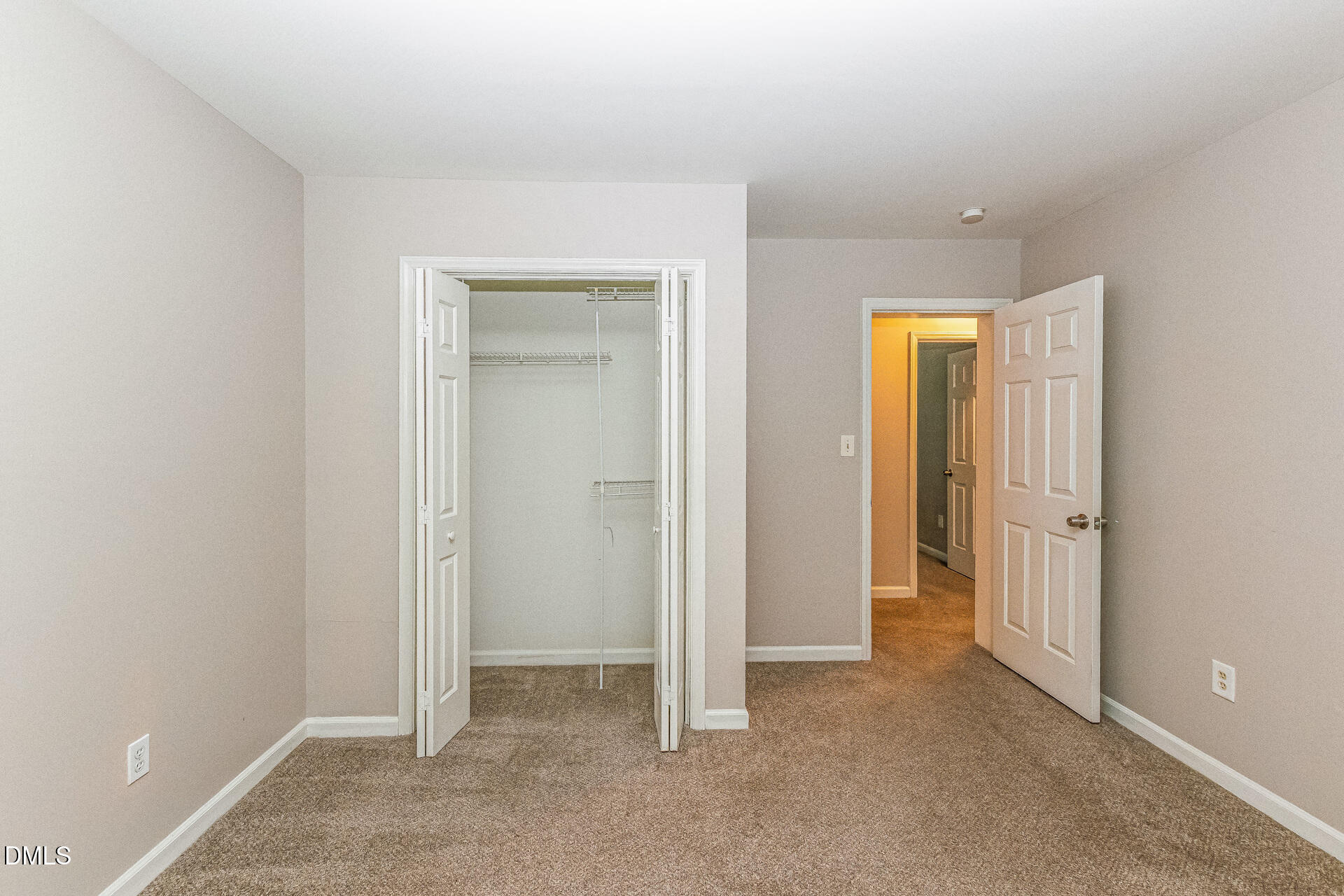 22 Knightsbridge Court Property Photo 15