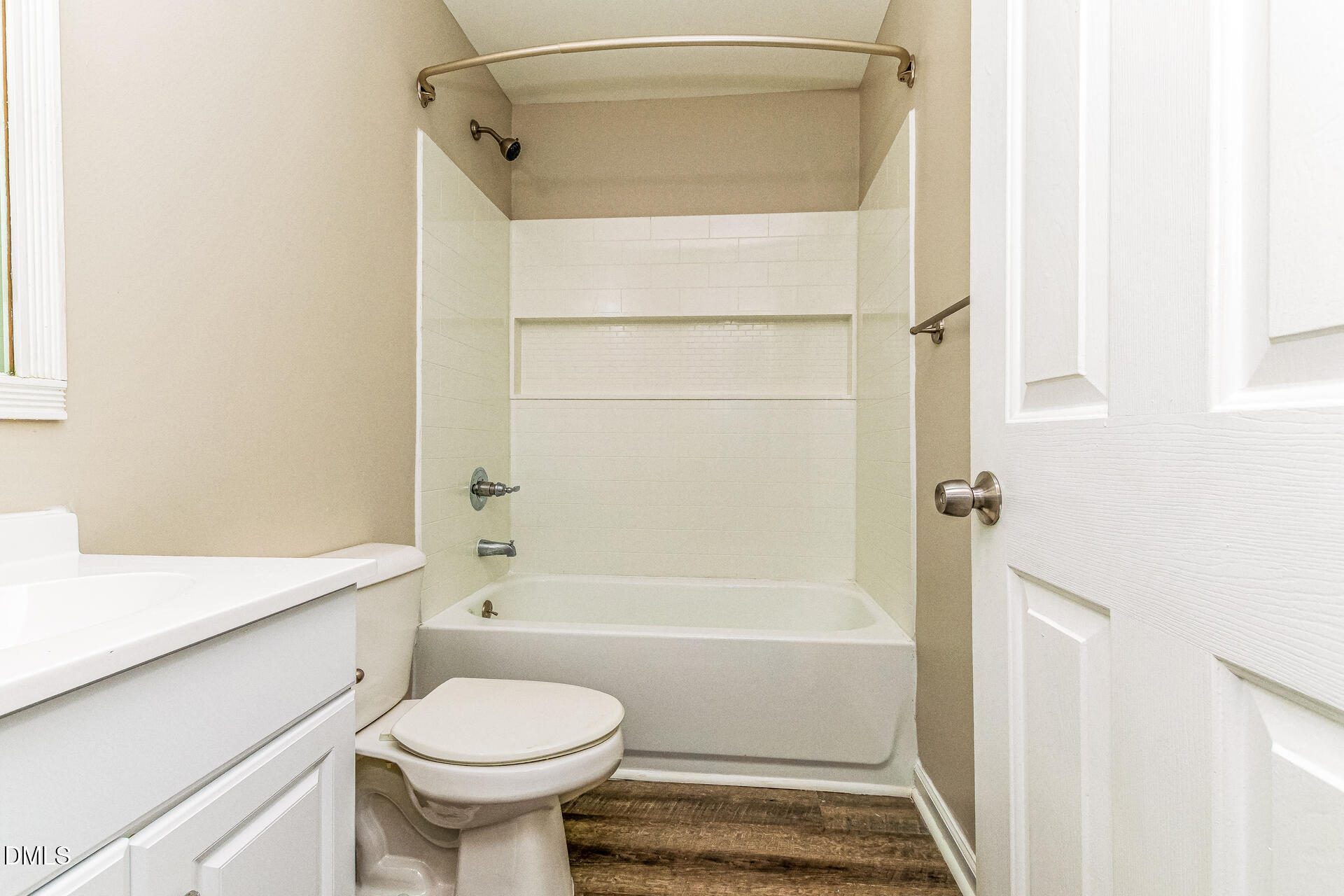 22 Knightsbridge Court Property Photo 16