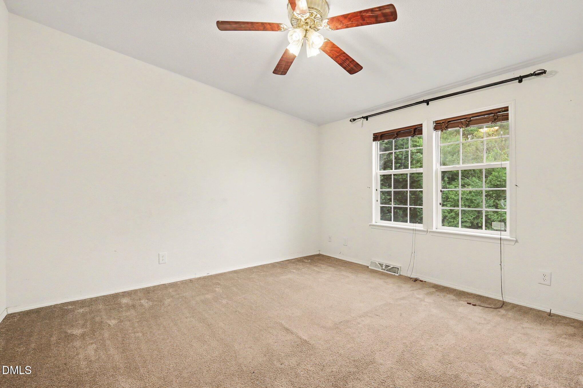 256 Yellow Belle Court Property Photo 12