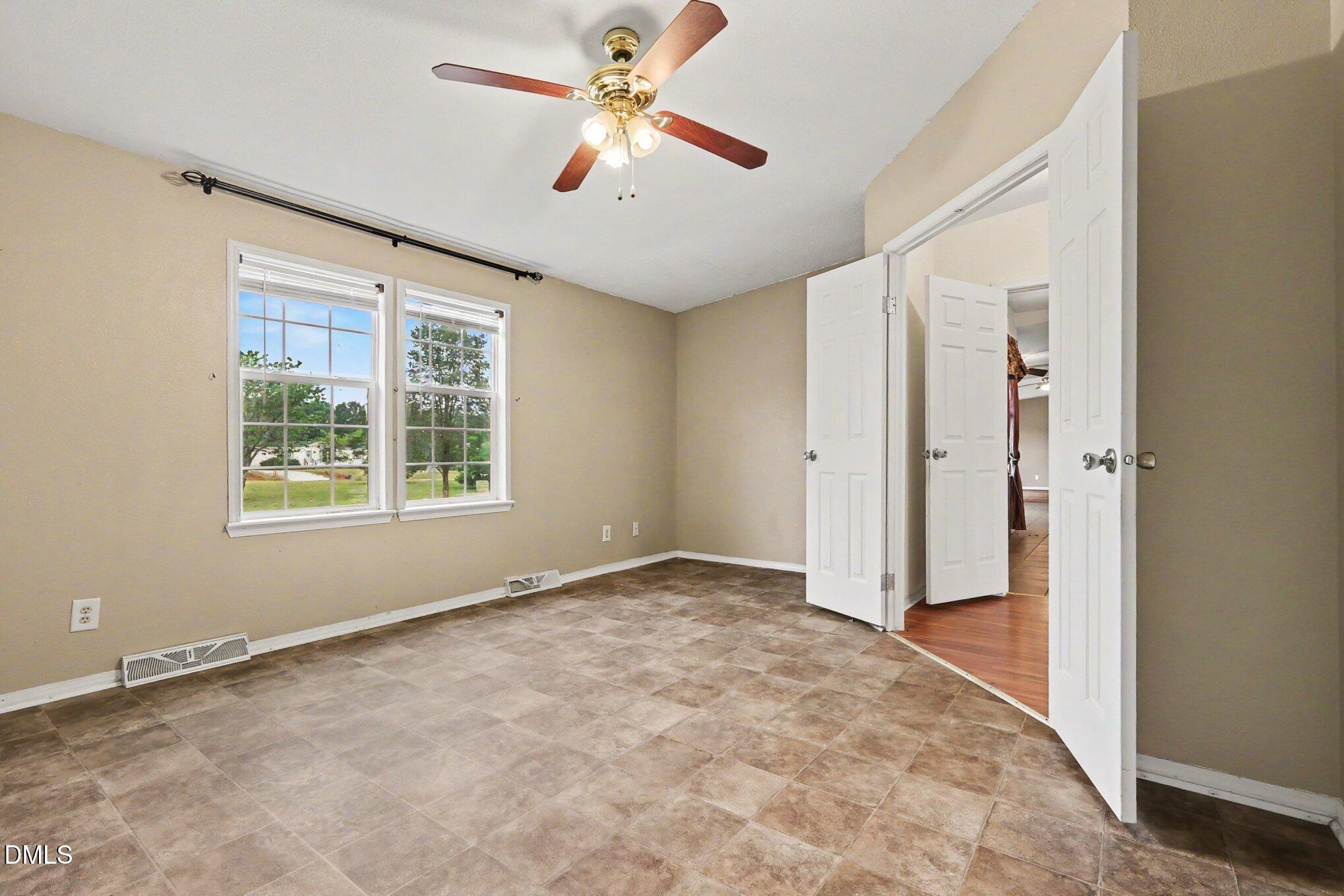 256 Yellow Belle Court Property Photo 15