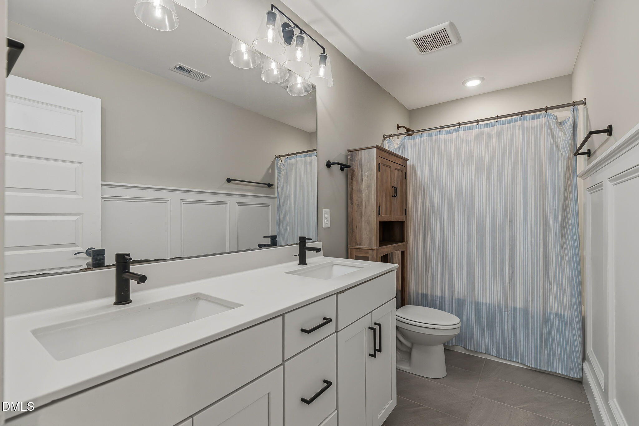438 Diversity Way Property Photo 27
