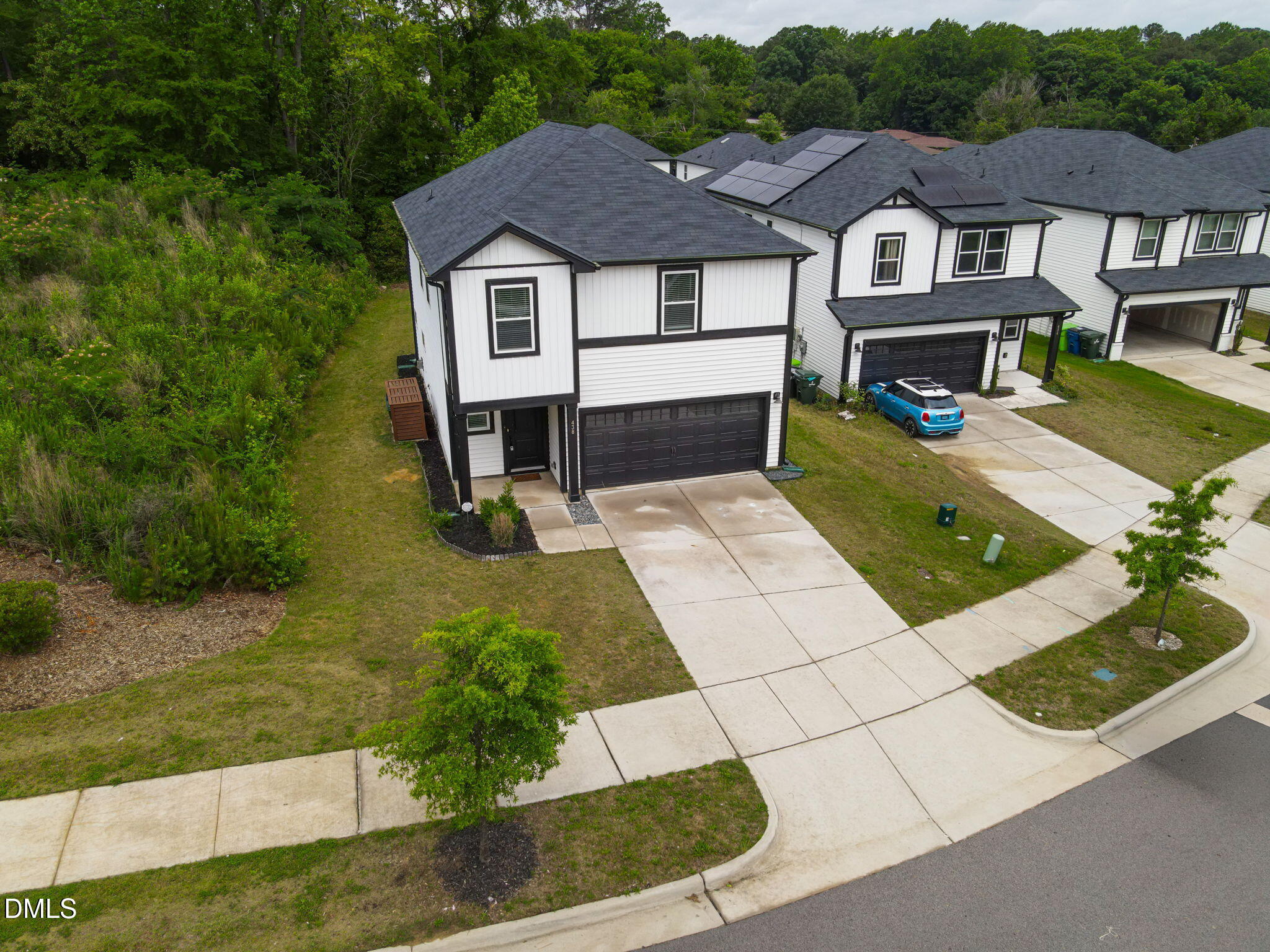 438 Diversity Way Property Photo 39
