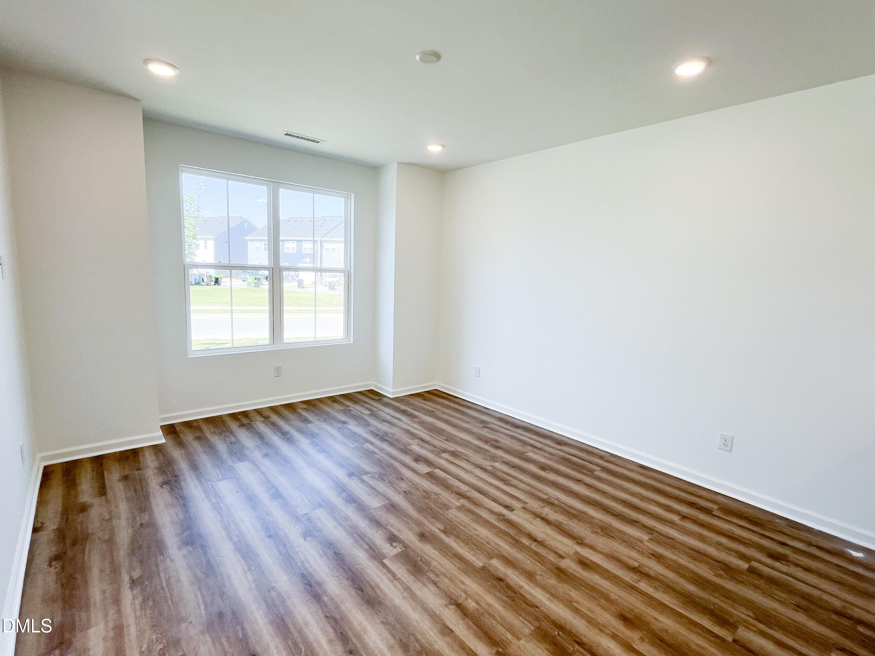 1531 Wendell Valley Boulevard Property Photo 10