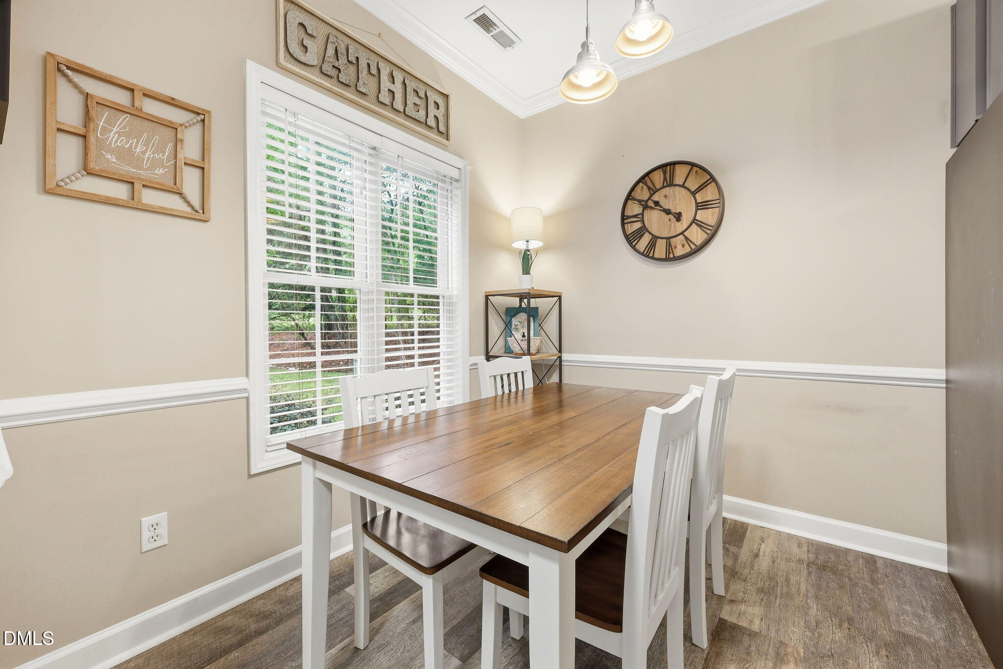 211 Sugar Maple Avenue Property Photo 4