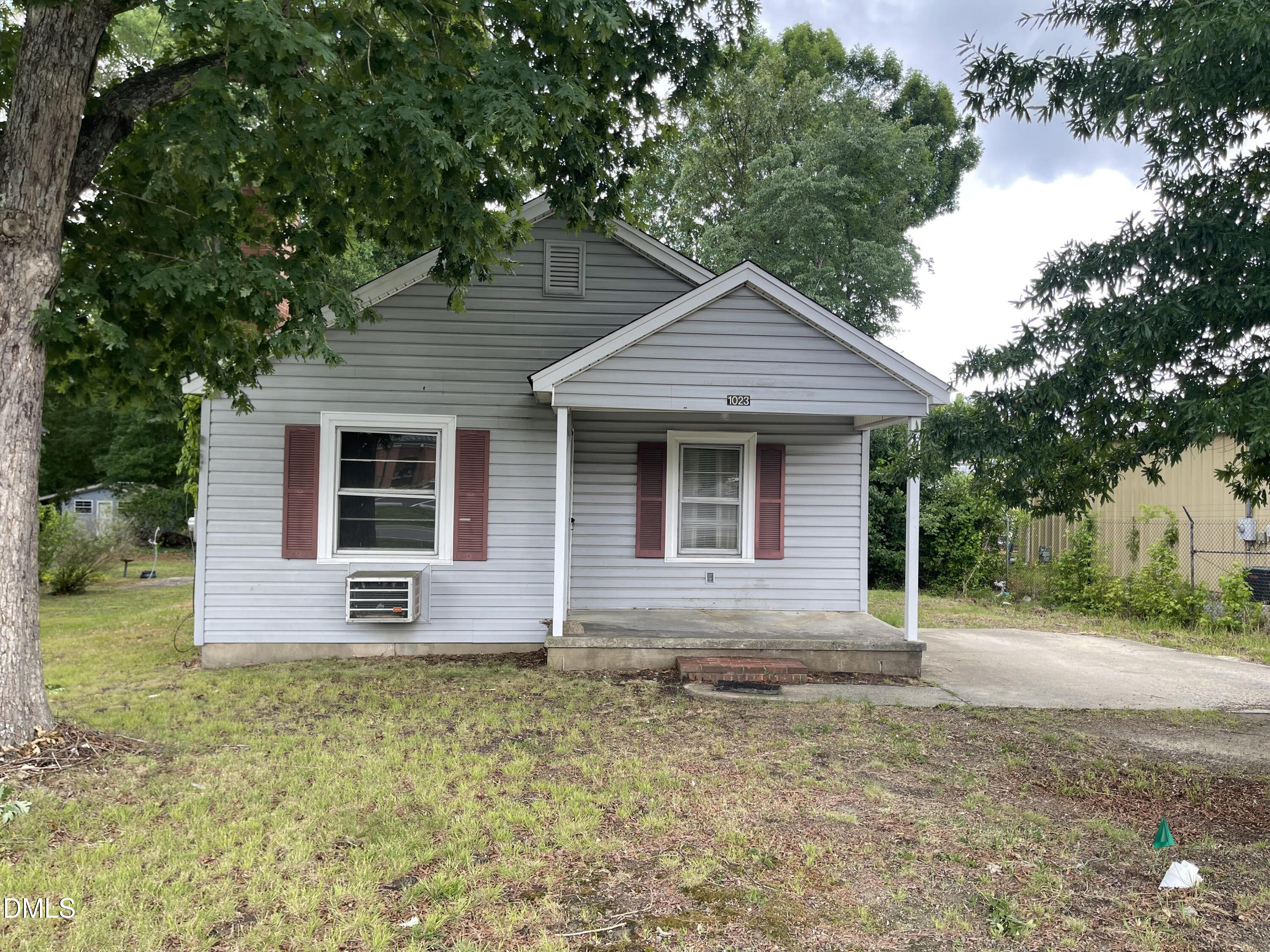 1023 Leasburg Road Property Photo 1