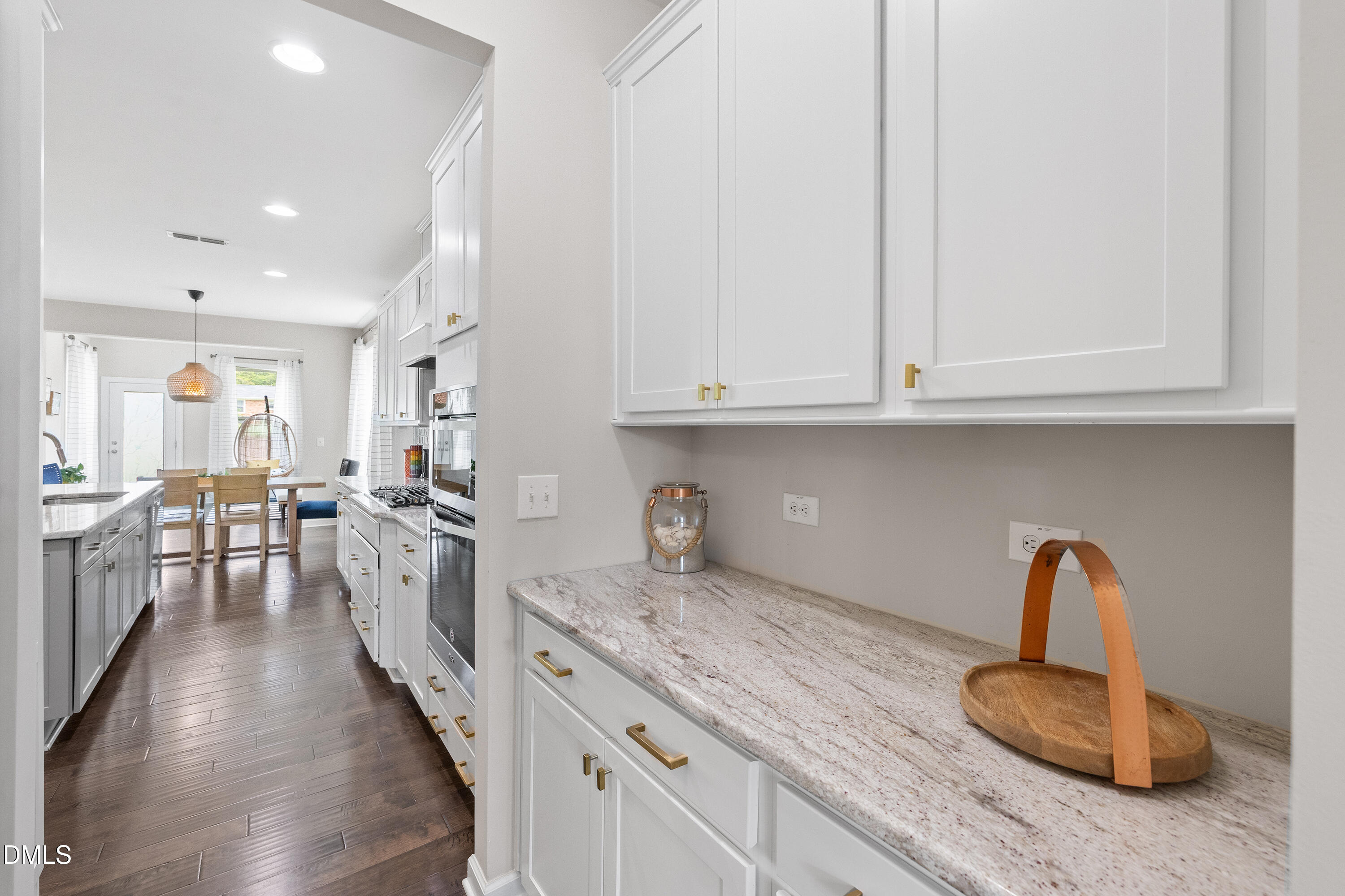 8059 Gilano Drive Property Photo 14