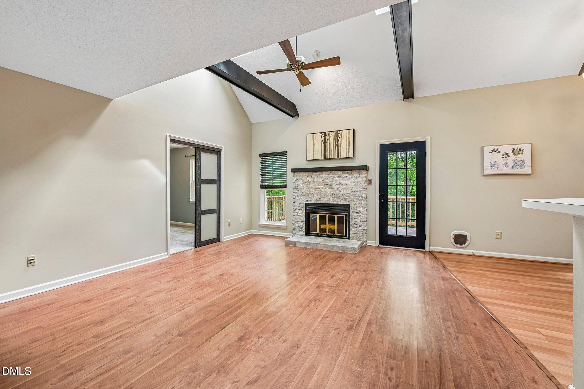 411 Gooseneck B5 Property Photo 5