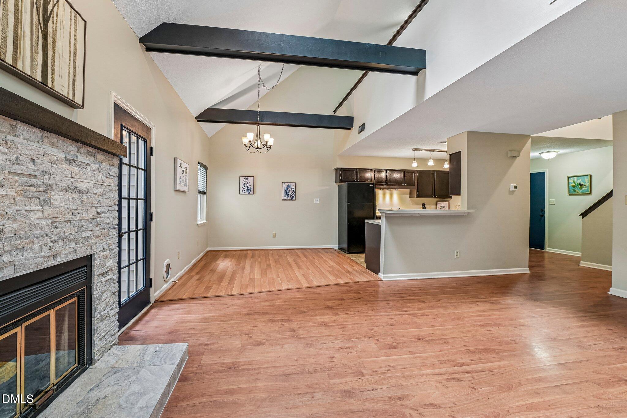 411 Gooseneck B5 Property Photo 8