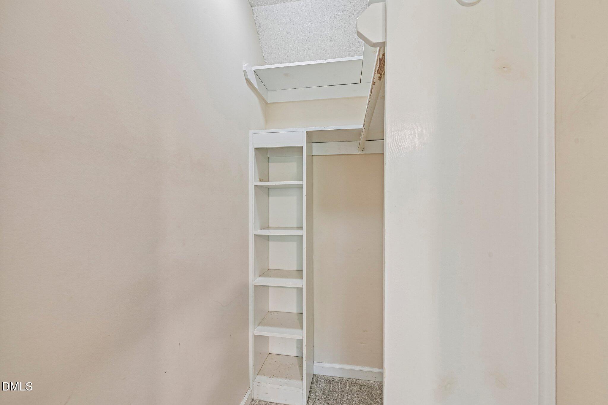 411 Gooseneck B5 Property Photo 26