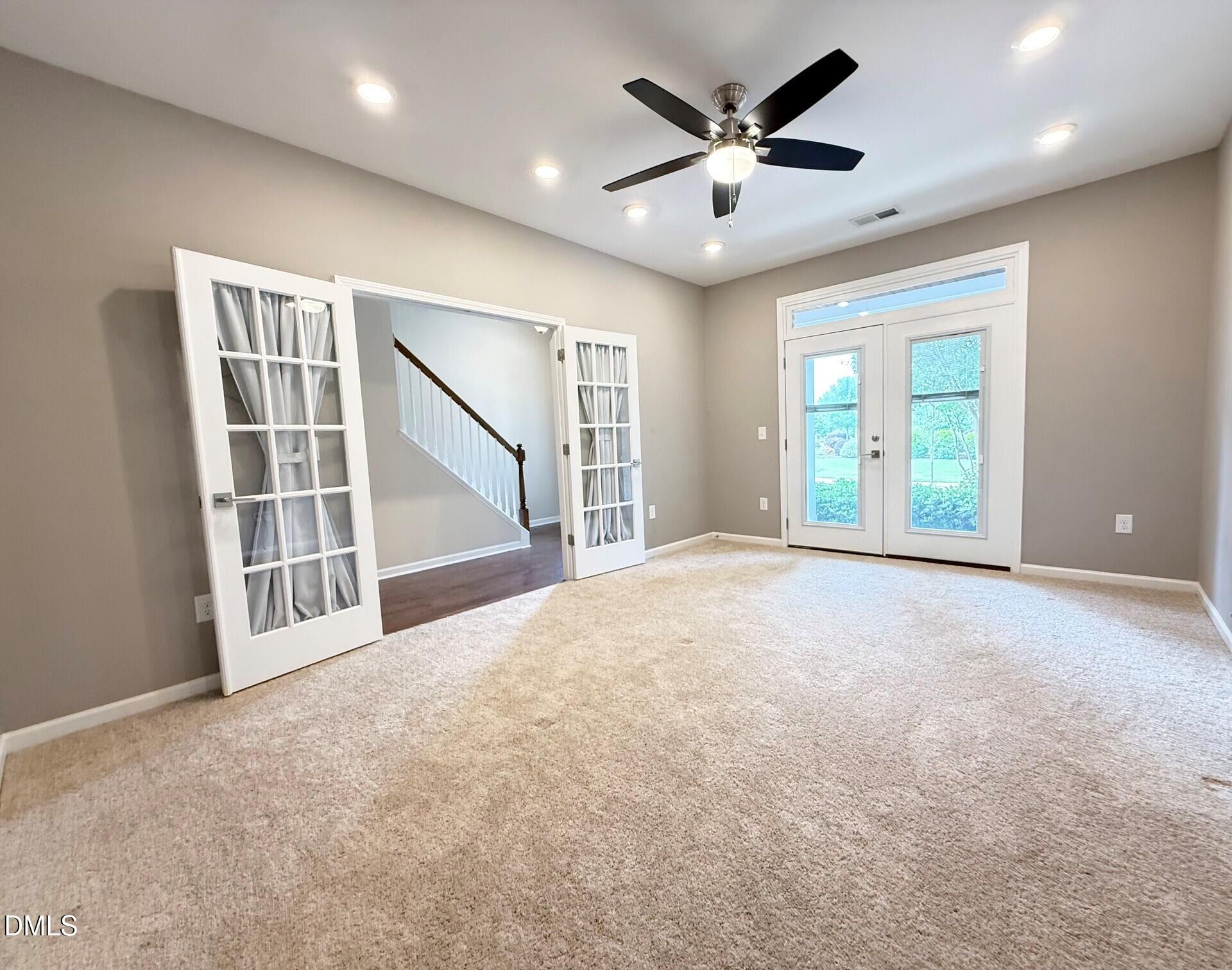 537 Austin View Boulevard Property Photo 8