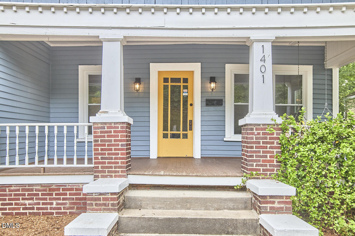 1401 Watts Street Property Photo 2
