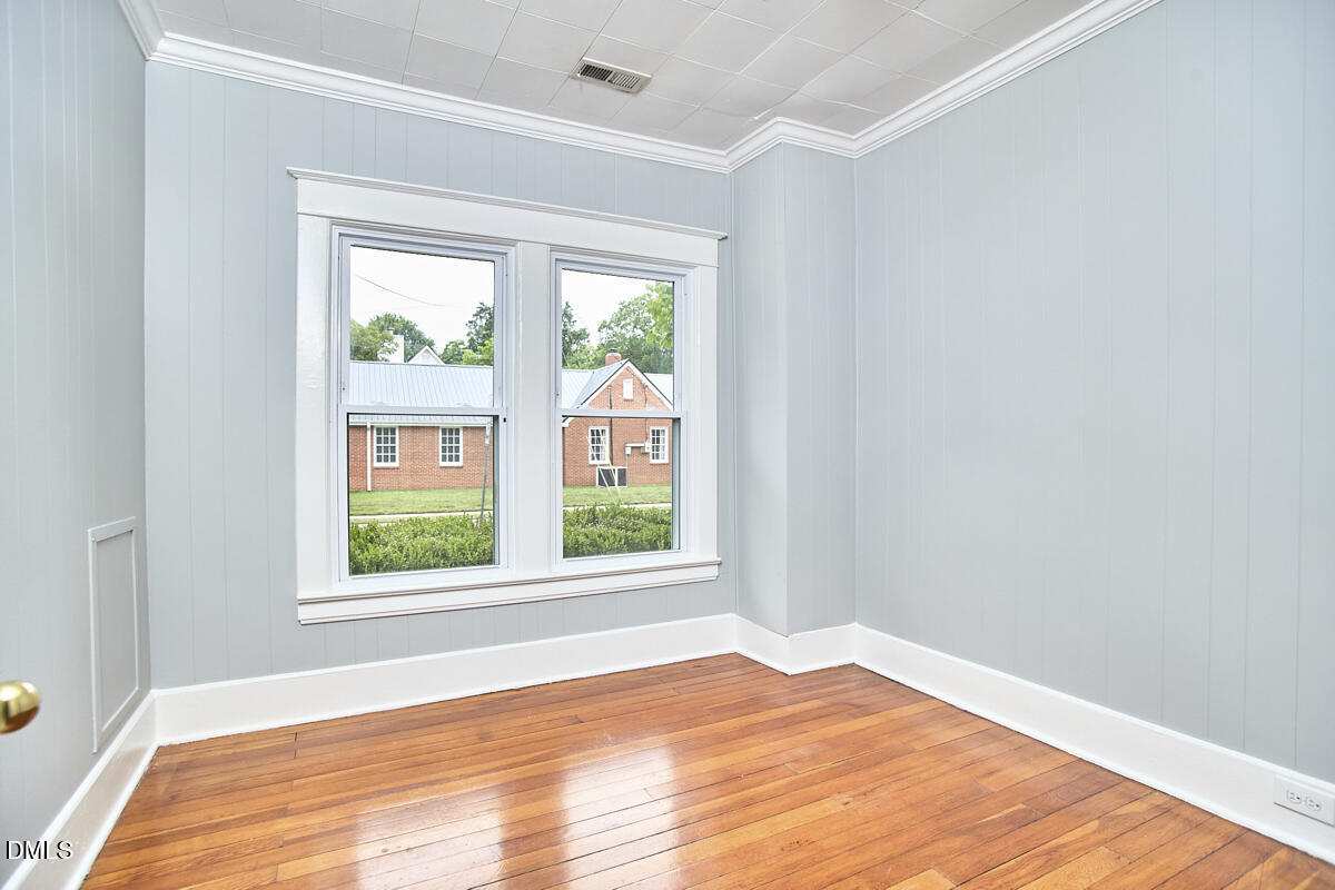 1401 Watts Street Property Photo 17
