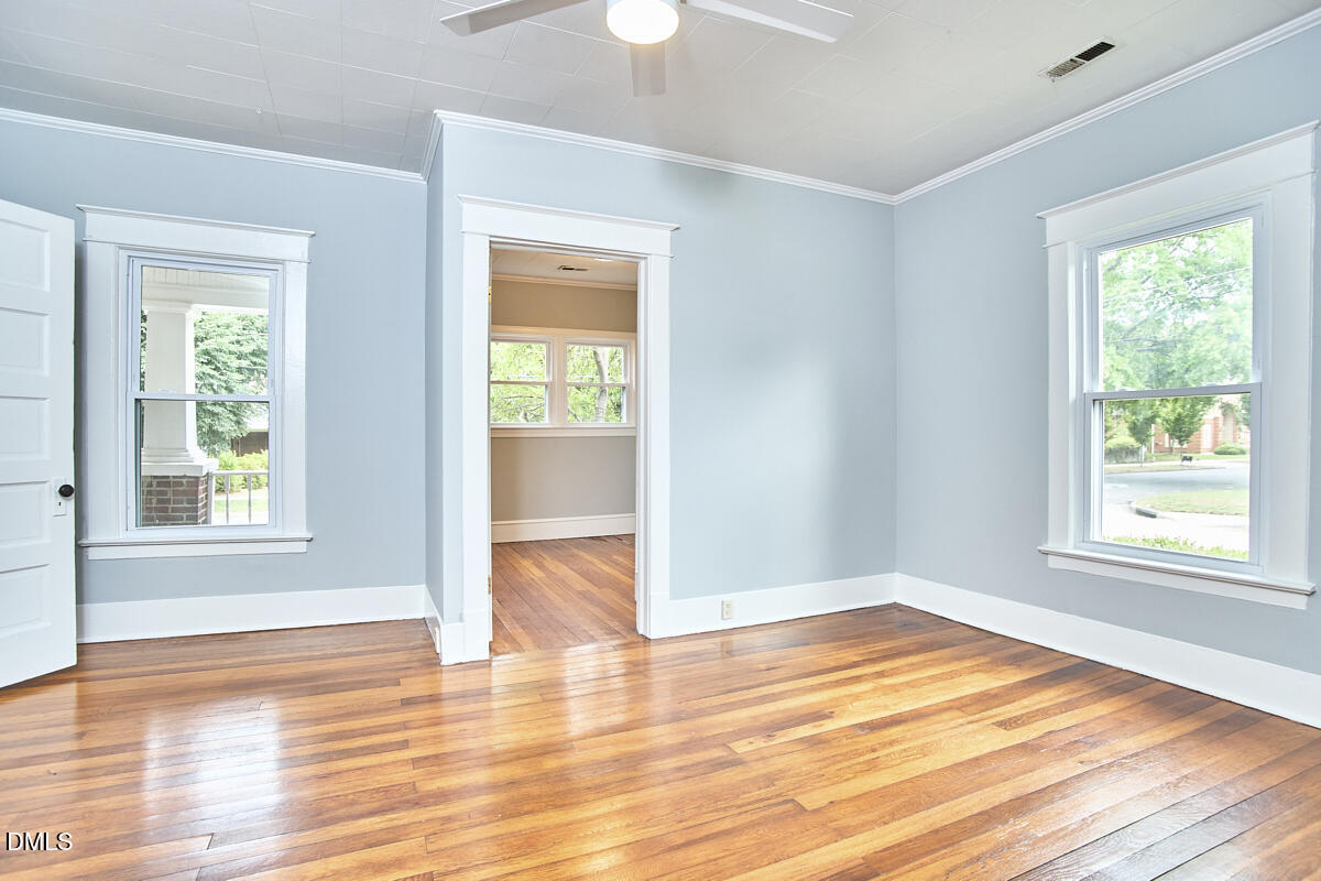 1401 Watts Street Property Photo 20