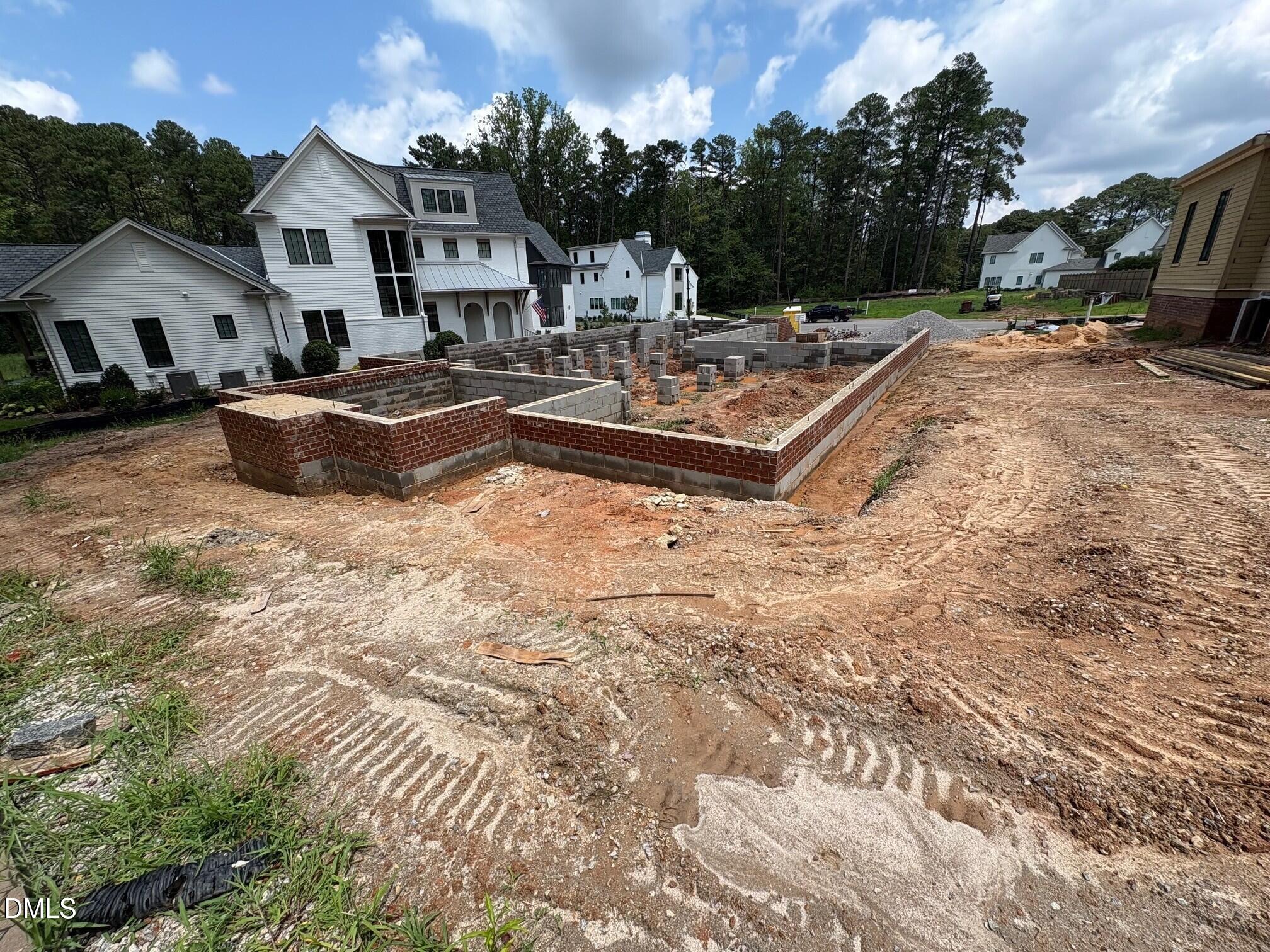 3317 Founding Place Property Photo 5