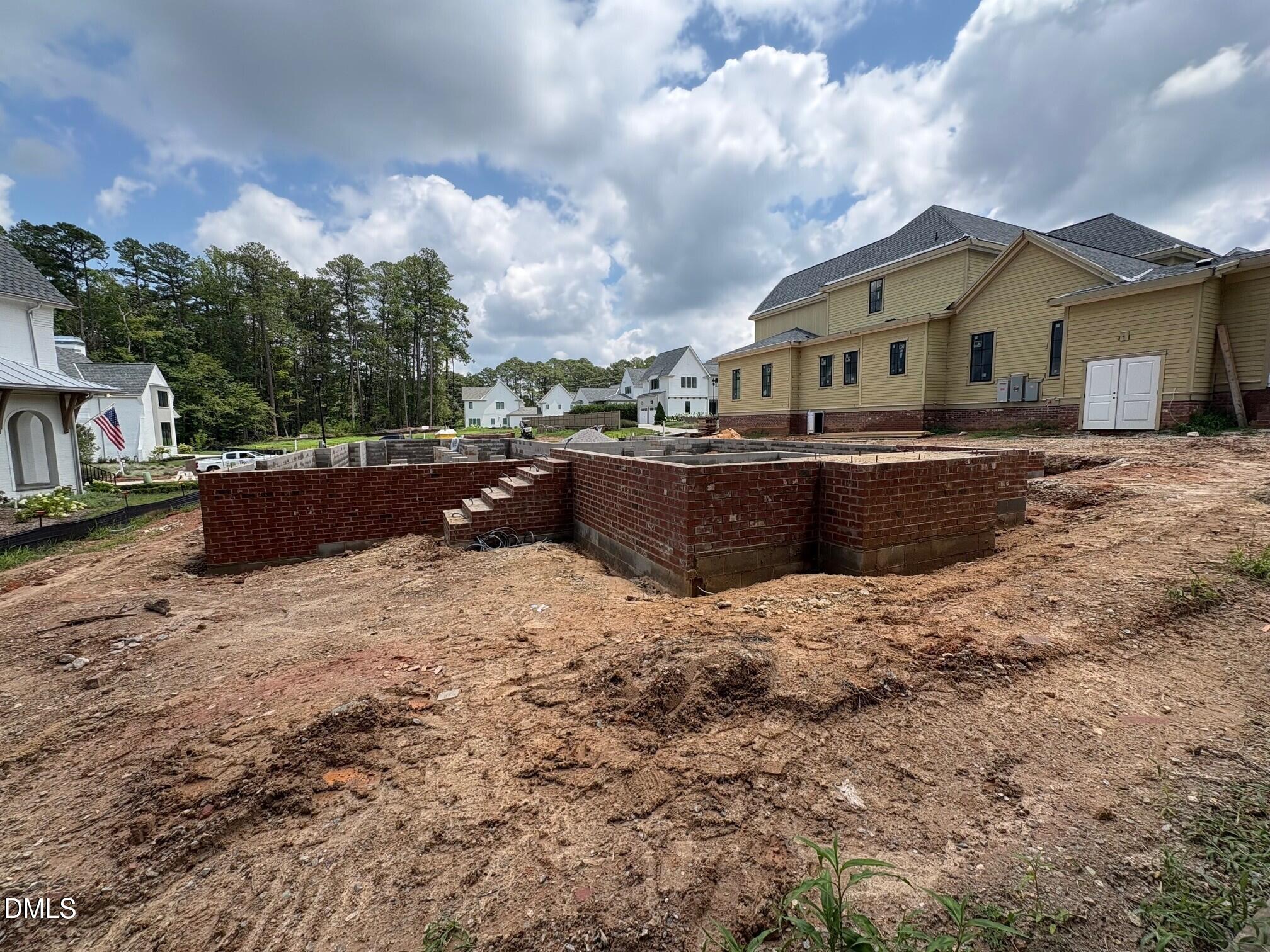 3317 Founding Place Property Photo 6