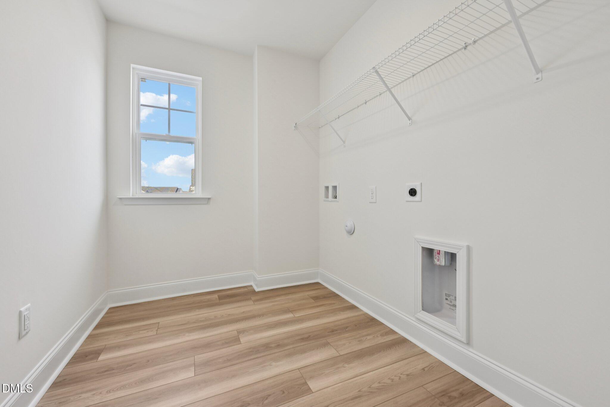532 Hipwood Drive Property Photo 17