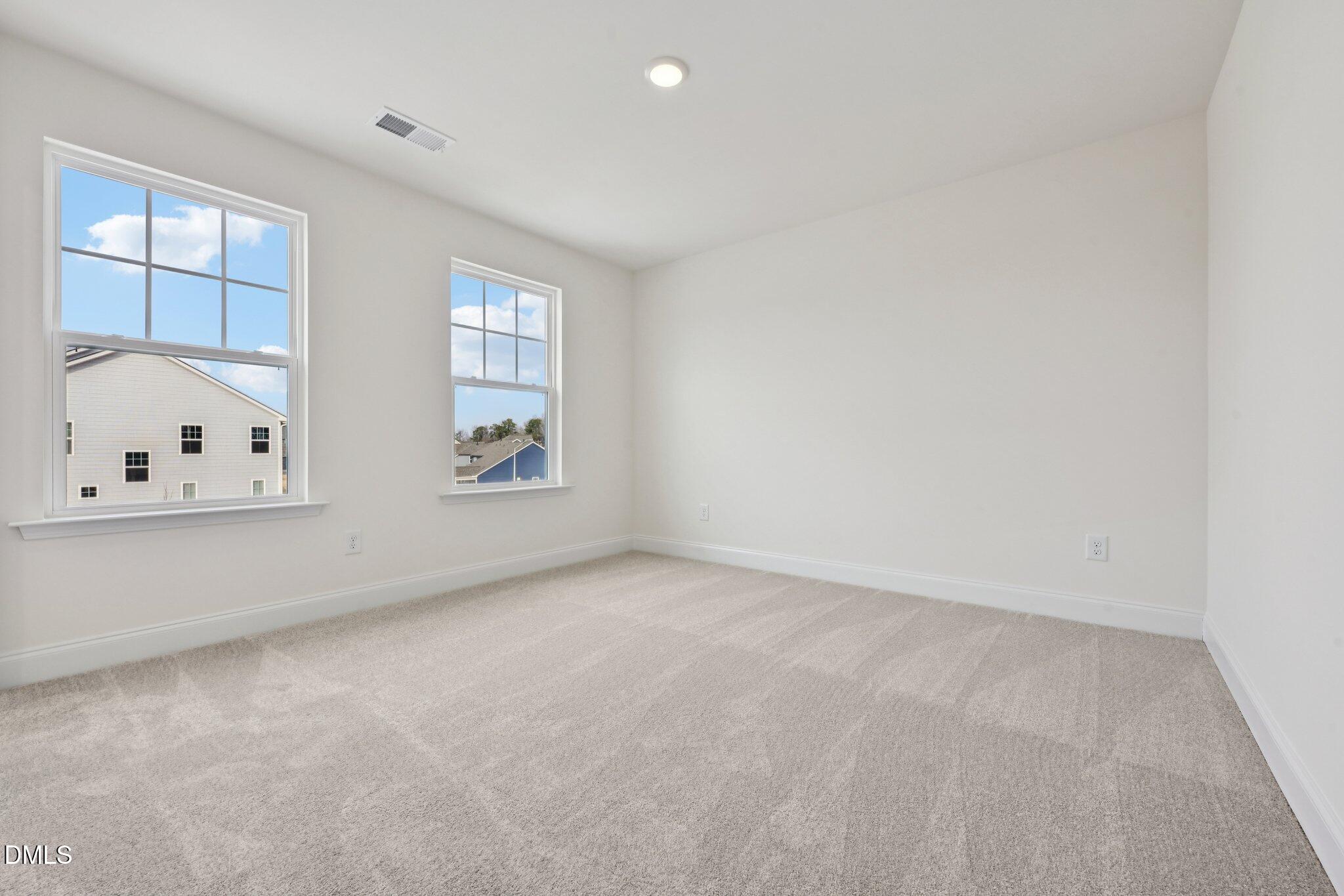 513 Hipwood Drive Property Photo 21