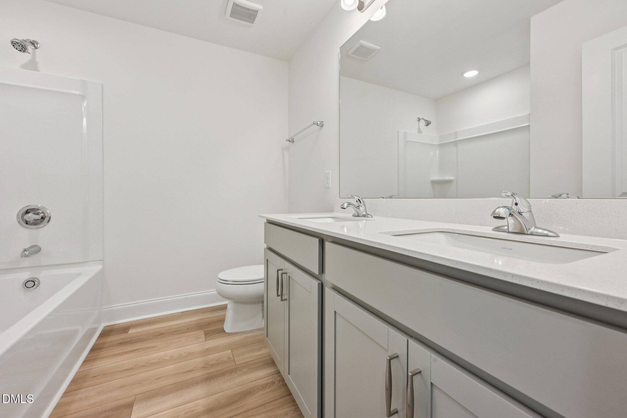 513 Hipwood Drive Property Photo 24