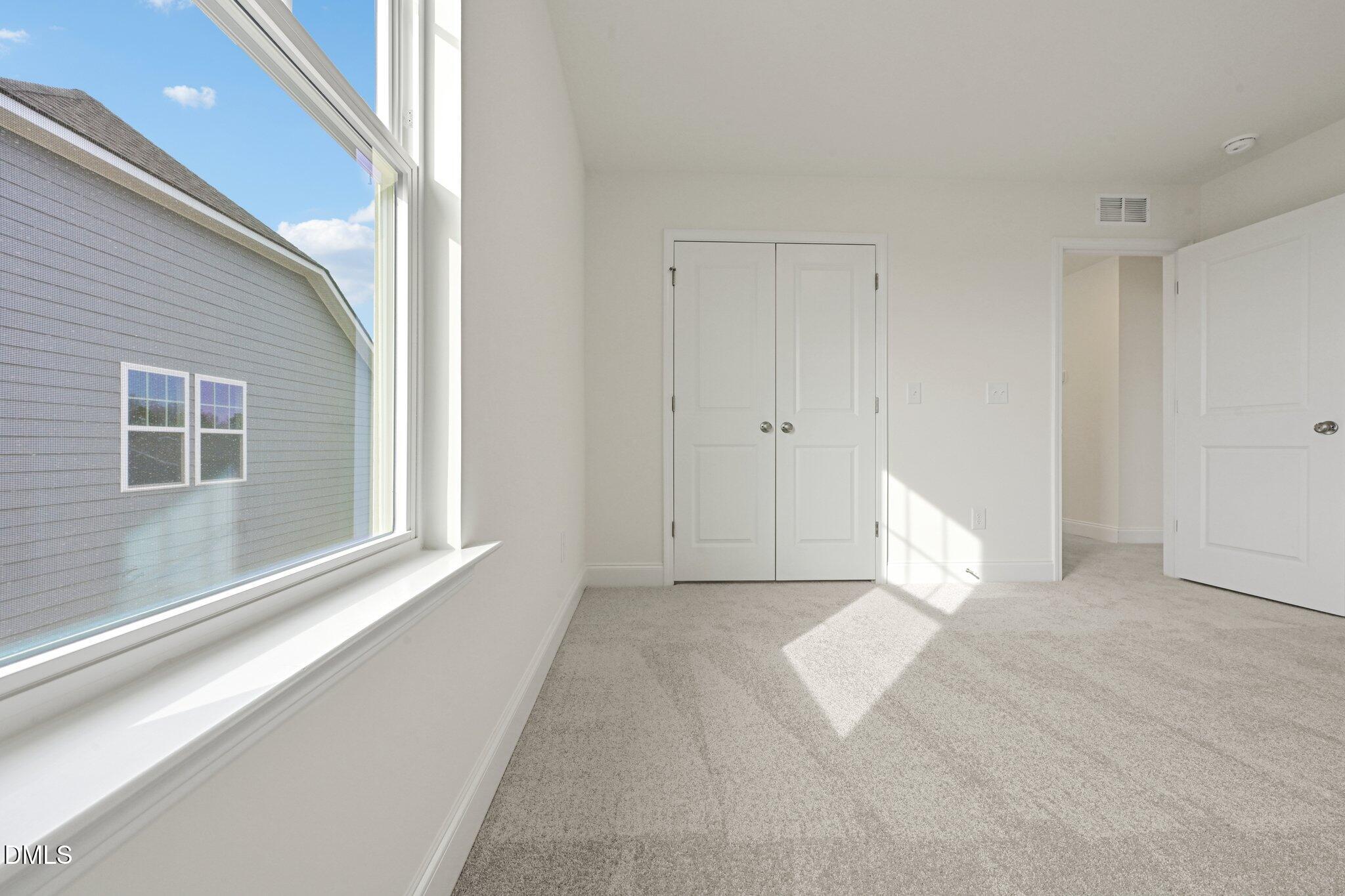 513 Hipwood Drive Property Photo 28