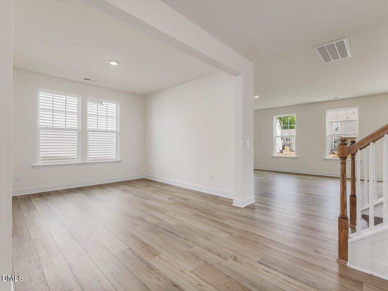 504 Hipwood Drive Property Photo 4