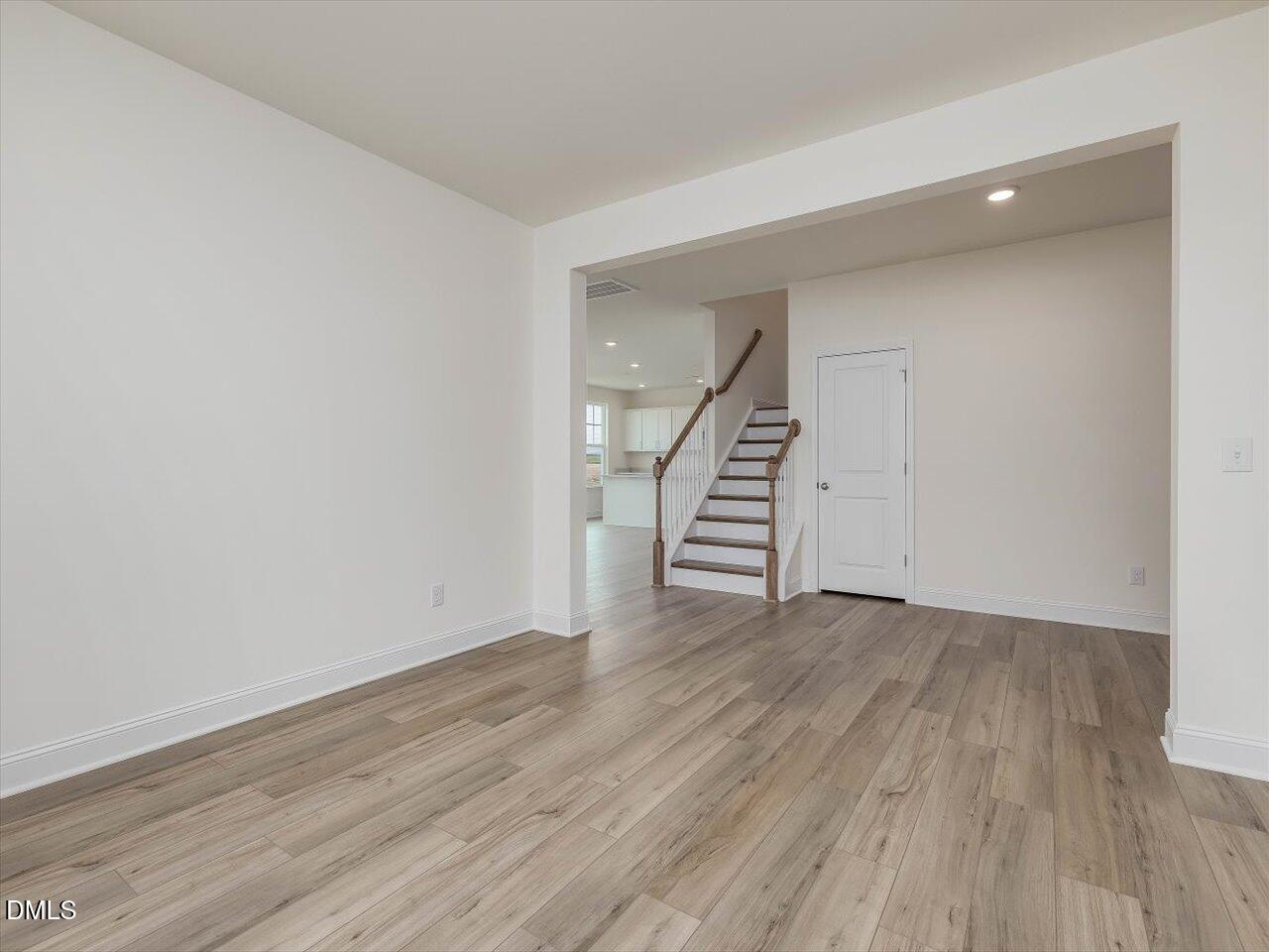 504 Hipwood Drive Property Photo 6