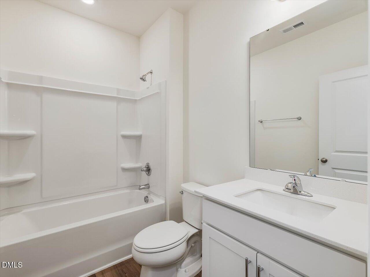 504 Hipwood Drive Property Photo 23